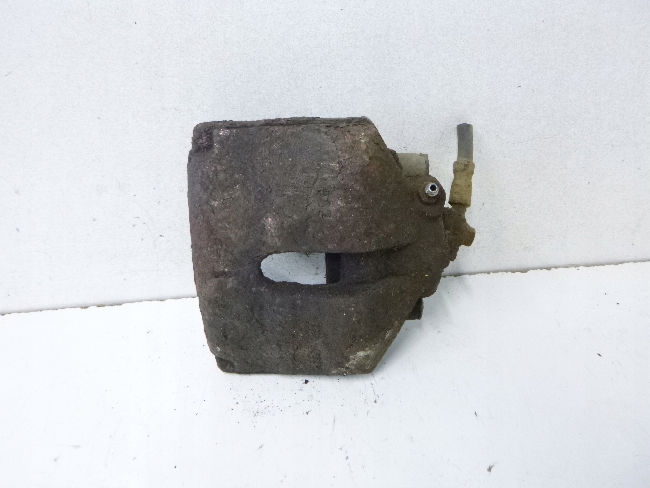 caliper brake front right VW Passat B6 2.0TDI