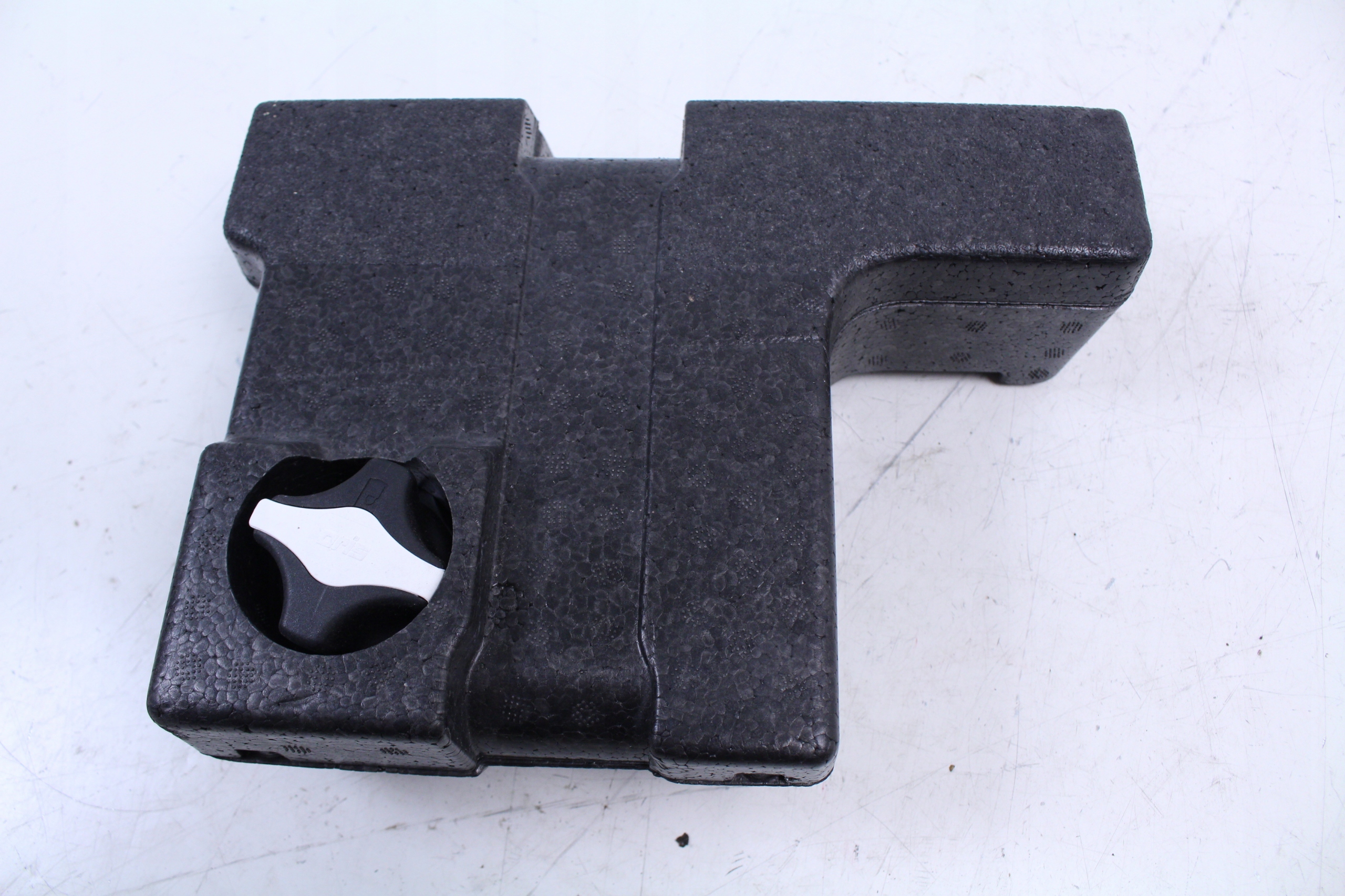 KULA HAK WYPINANY VW CADDY 2K7 V Numer katalogowy producenta 2K7803882A