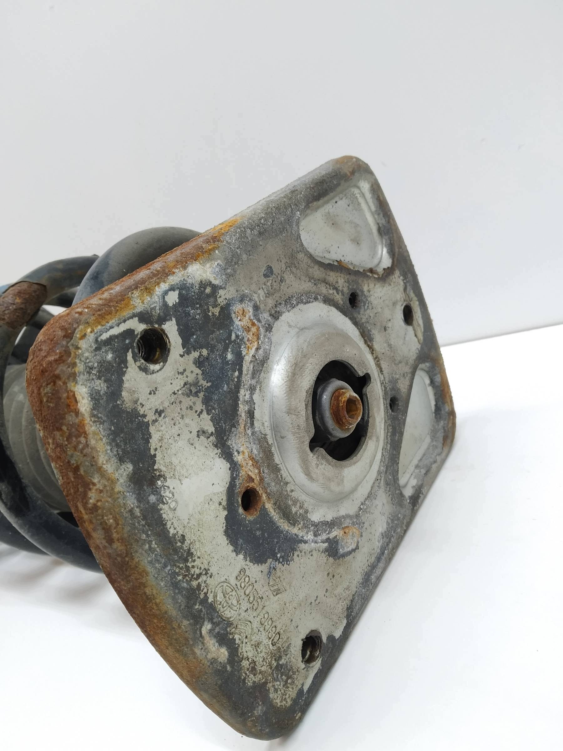 shock absorber left front 2.0 HDI KYB 3348035 Toyota ProAce II (2016- )