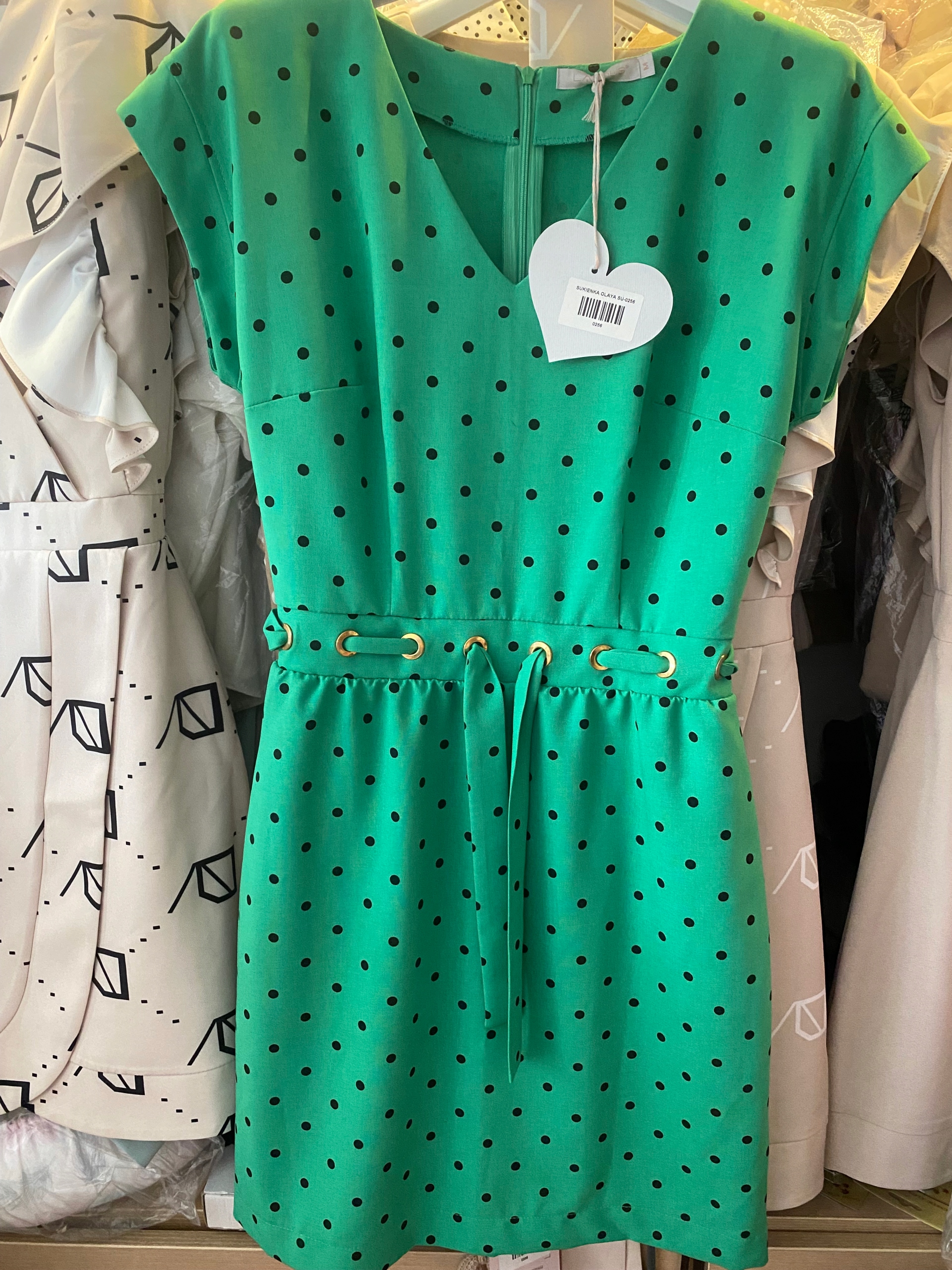 Šaty Zelená s puntíky Model Olaya 0256 od firmy Lalous velikost M