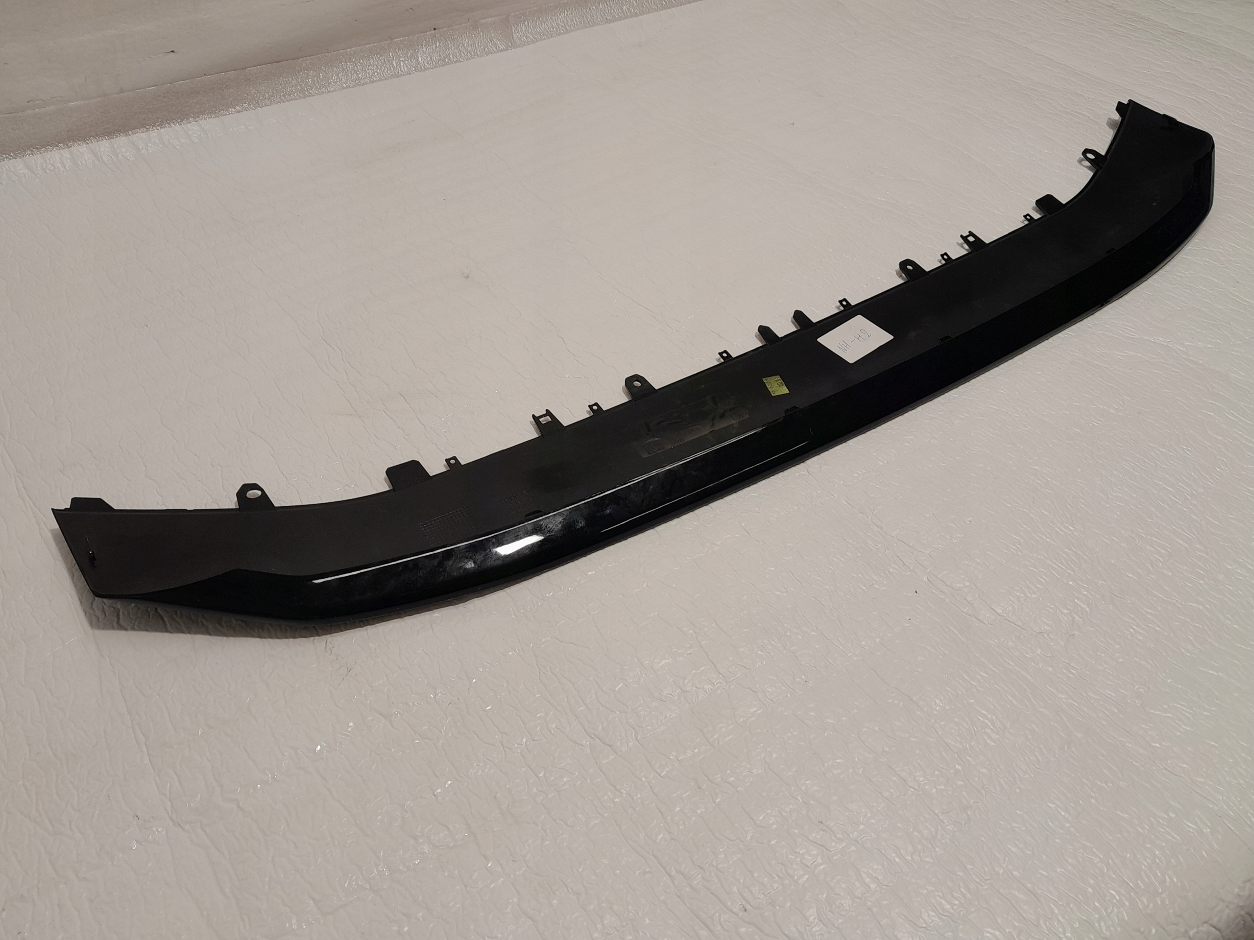 AUDI A4 A5 doplněk spoiler nárazníku předek 8W0807717