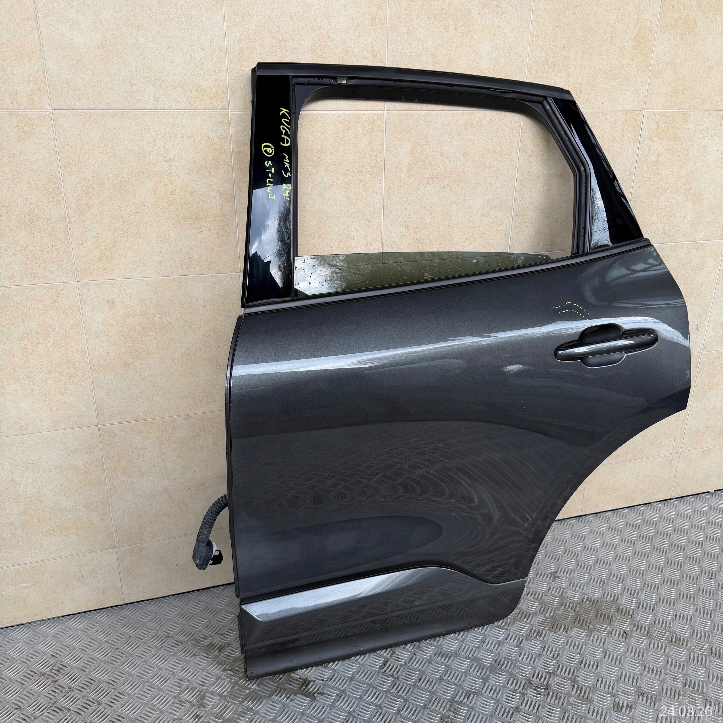 door complete rear. left FORD KUGA MK3 ST-LINE 2024 ROK