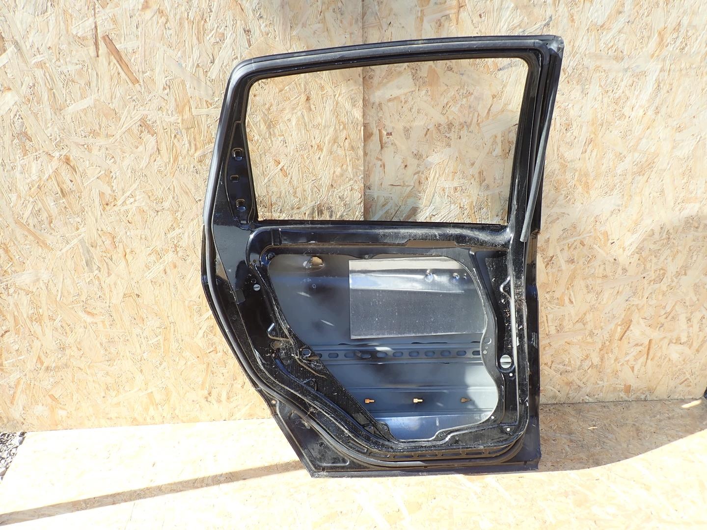 door rear part rear. left MERCEDES B-class W245 2004-2011