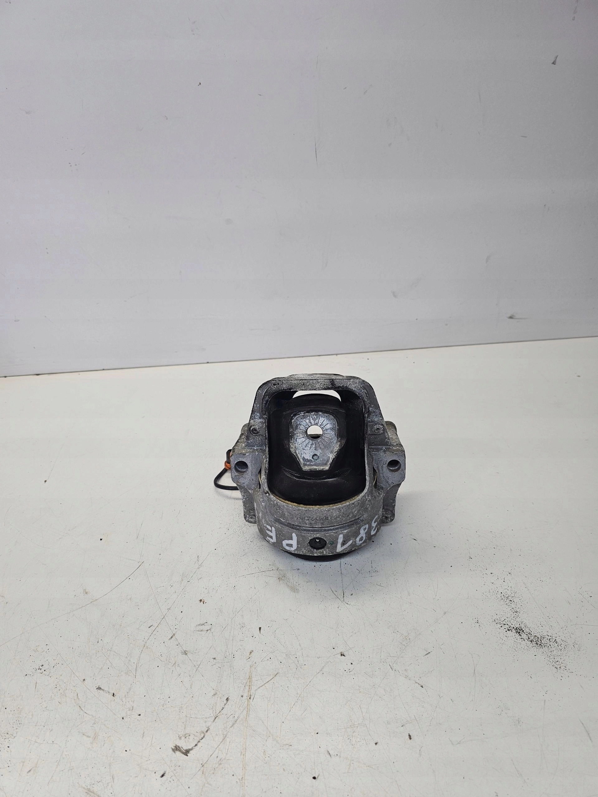 motorlager L P AUDI A4 B8 A5 Q5 8K0199381PE