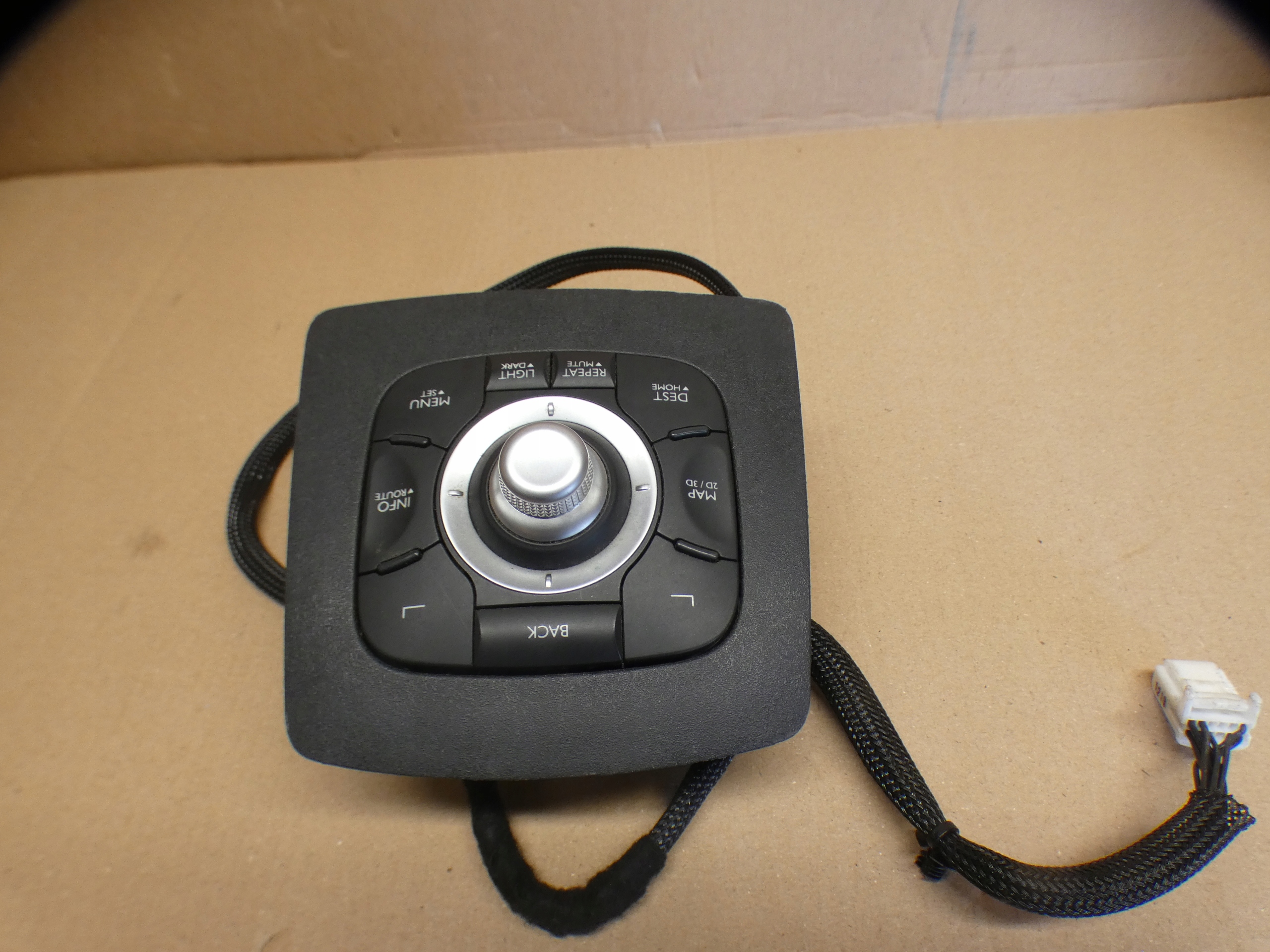 PILOT control panel RADIA 253B00345R RENAULT MEGANE SCENIC 3 III 09-12