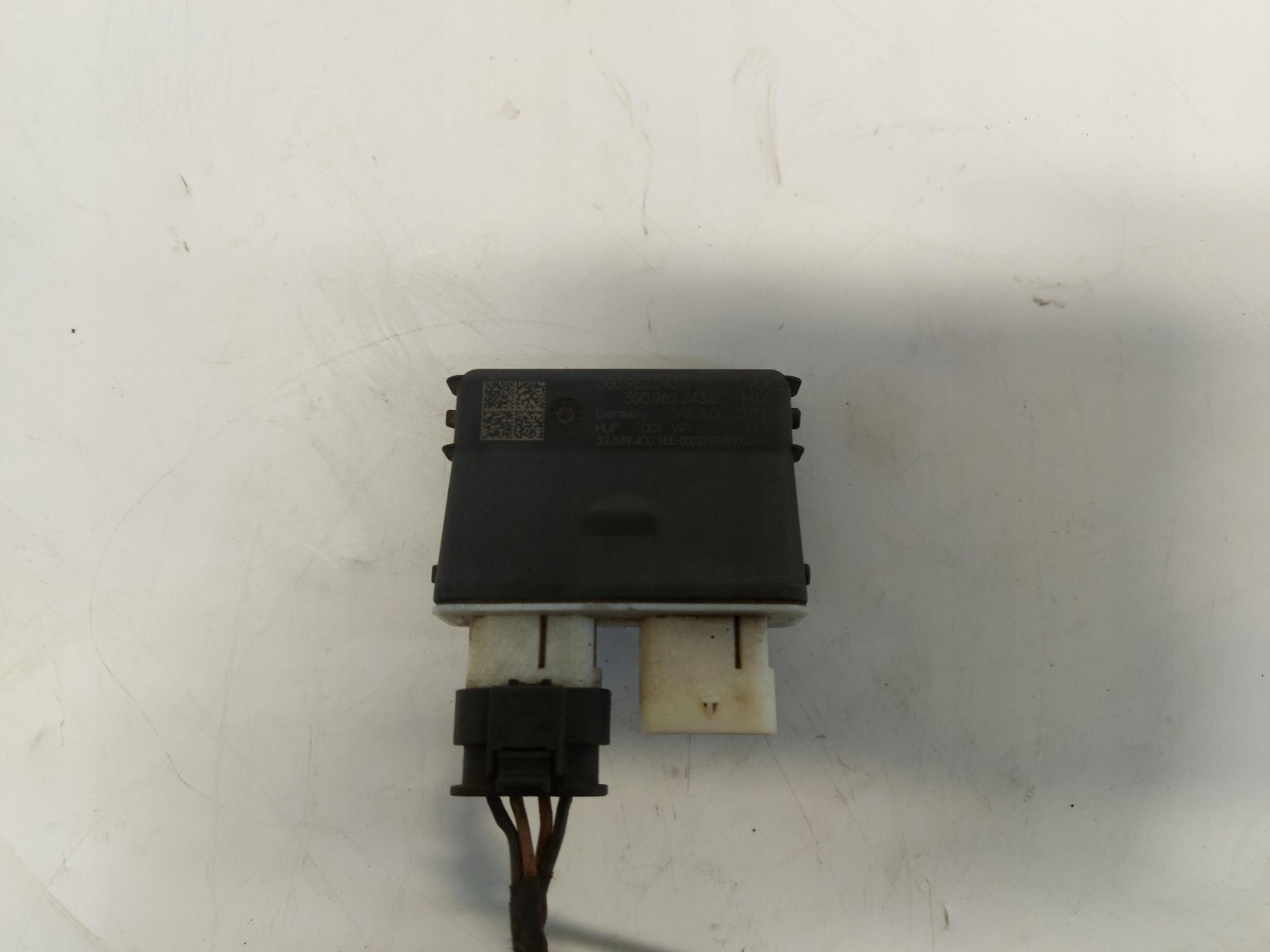 Audi Q5 80A 45 TFSI sterownik moduł otwierania klapy tył 3g0962243c Typ samochodu Samochody osobowe