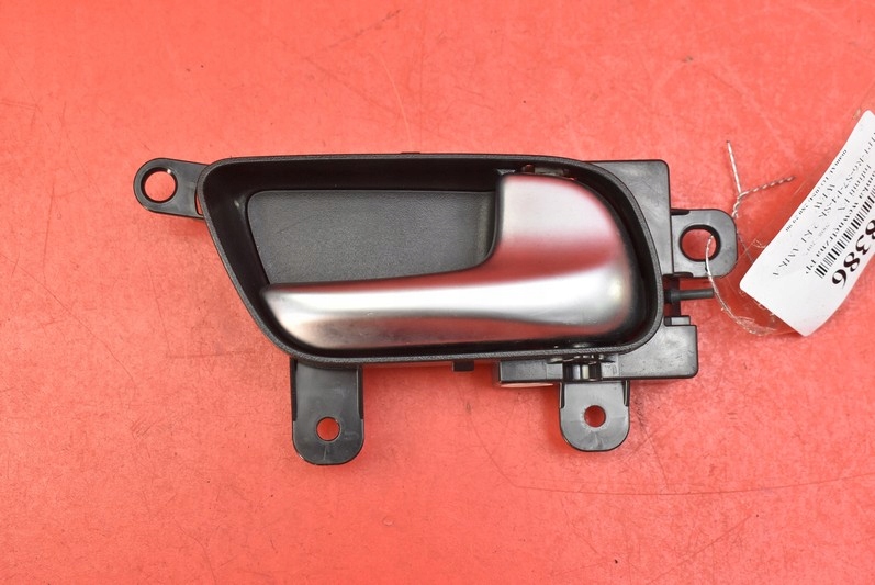 РУЧКА ДВЕРЕЙ ПЕРЕДНЯ ПРАВА INFINITI FX II FX30