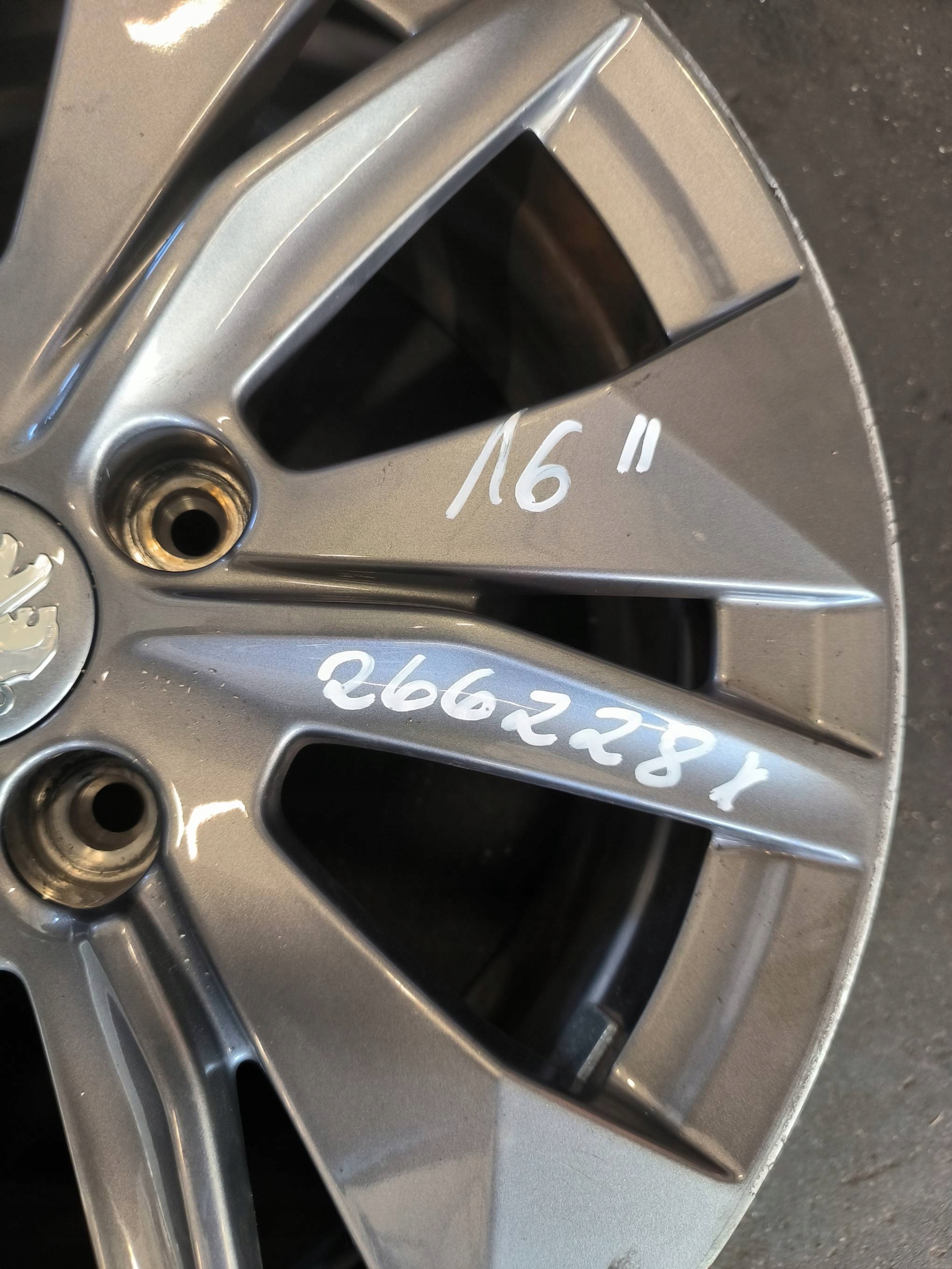 disk hliníkový 16'' 4X108 9828185580 PEUGEOT E-208