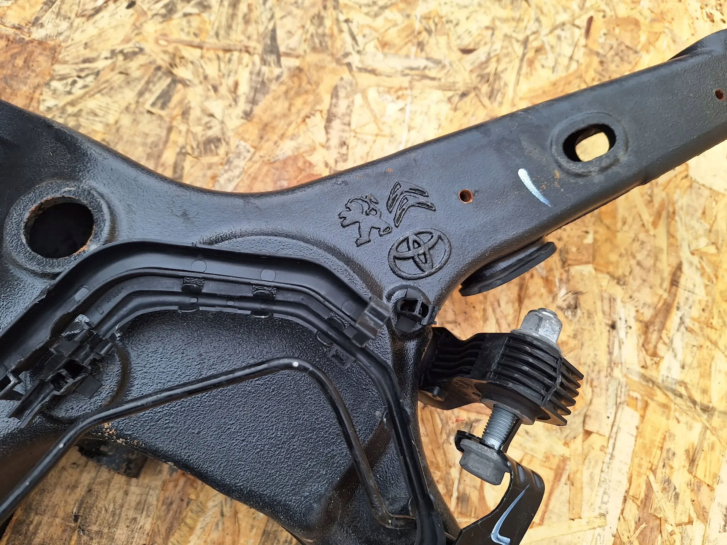 swing arm rear part right CITROEN JUMPY III PEUGEOT EXPERT III 16