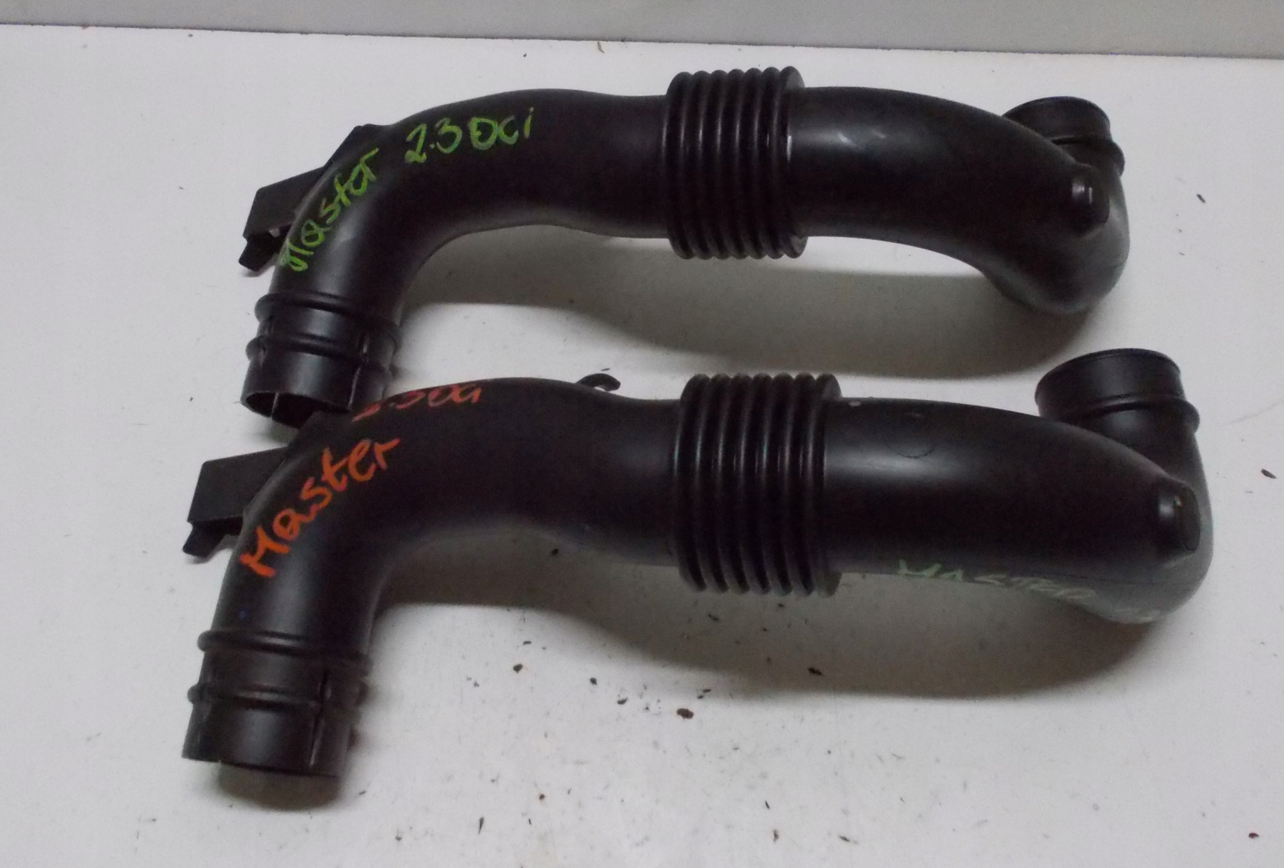 RENAULT MASTER III LIFT pipe air hose 165550972R
