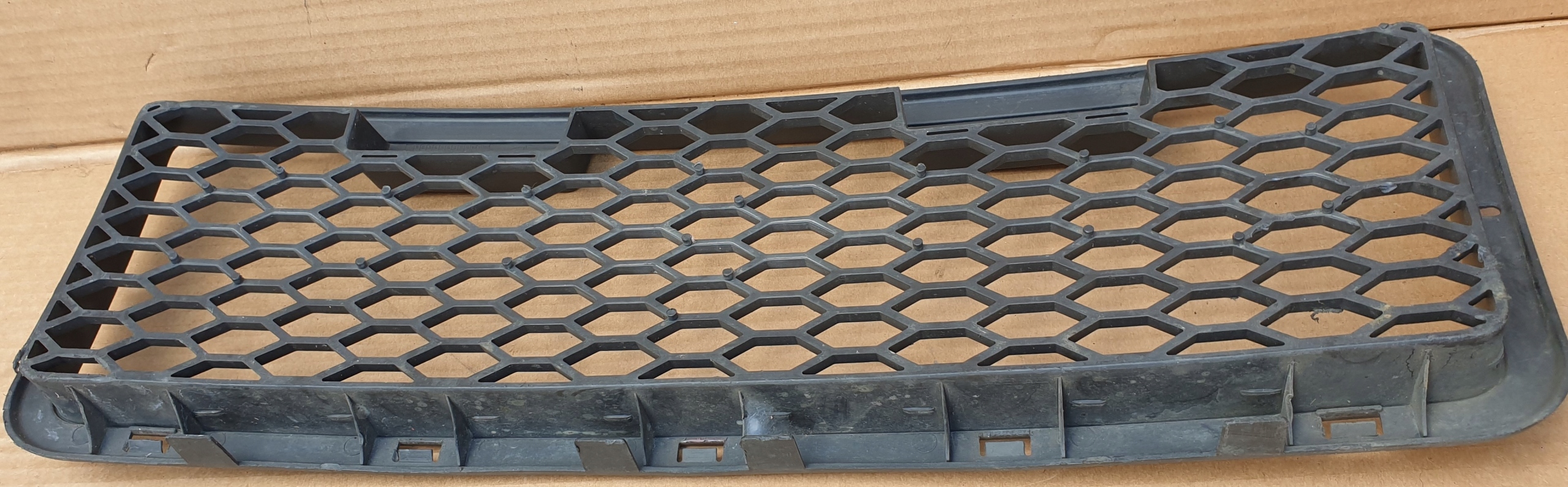 grid spoiler of a bumper front FIAT PUNTO II OE EU