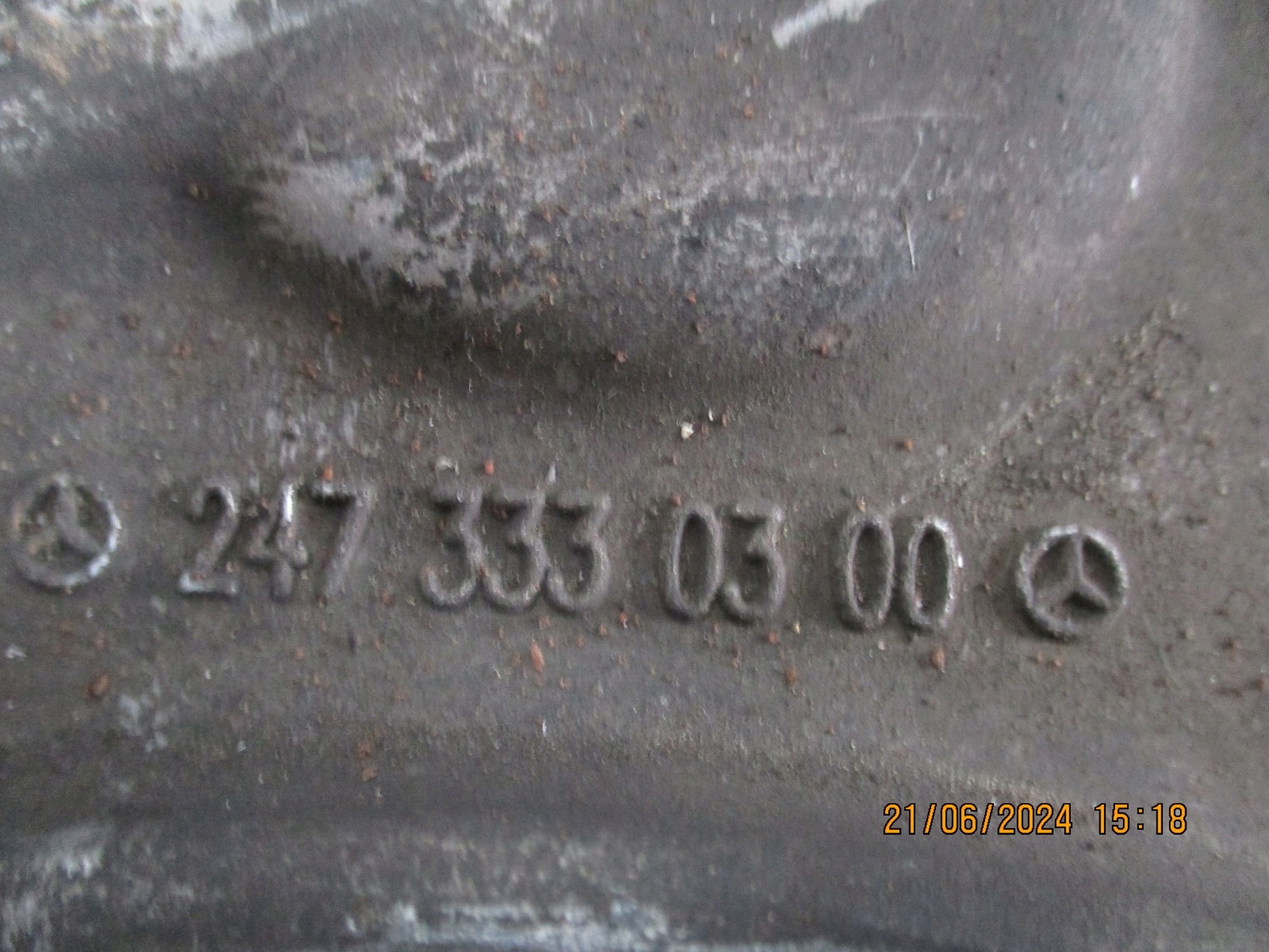 Querlenker links MERCEDES GLA A2473330300