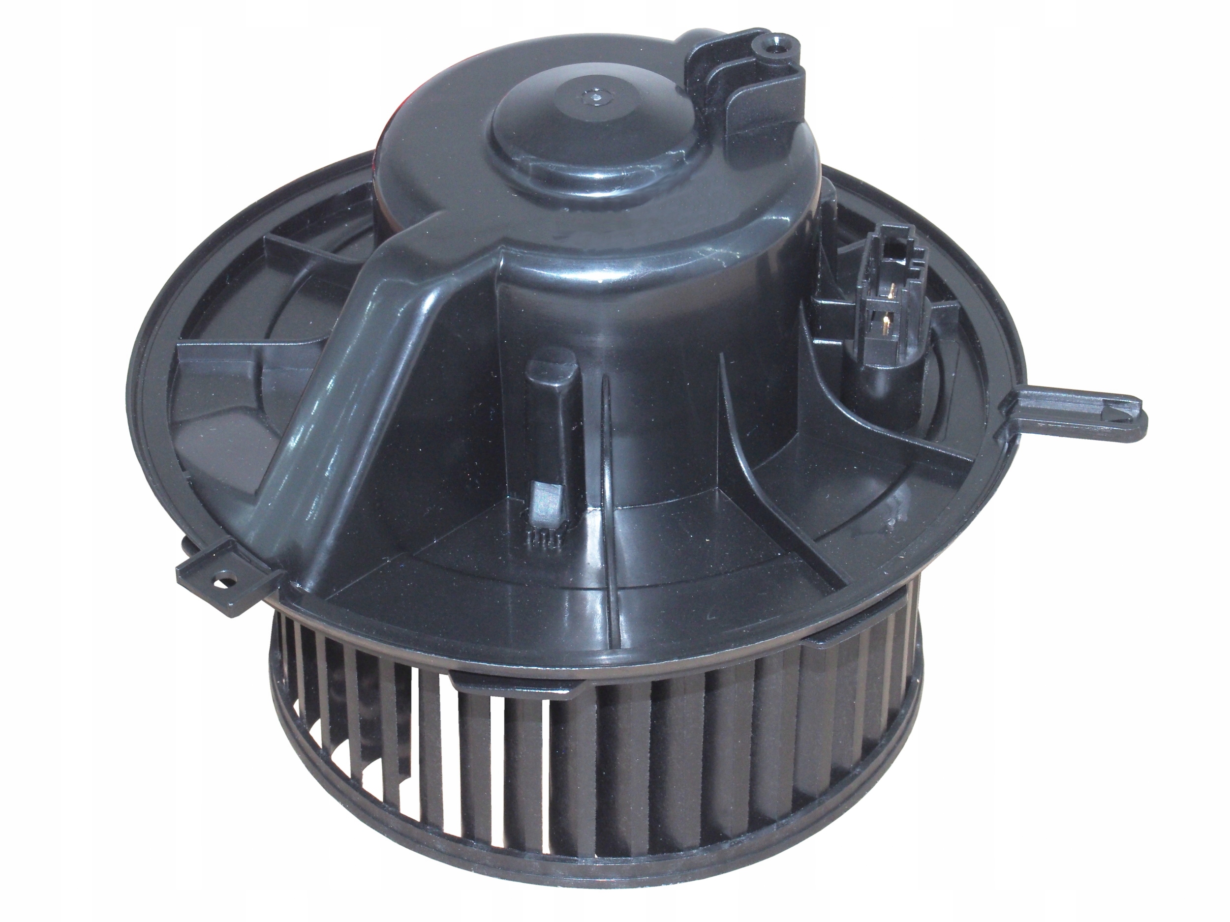 1K1819015 - ВЕНТИЛЯТОР САЛОНА VW CADDY GOLF JETTA PASSAT SHARAN