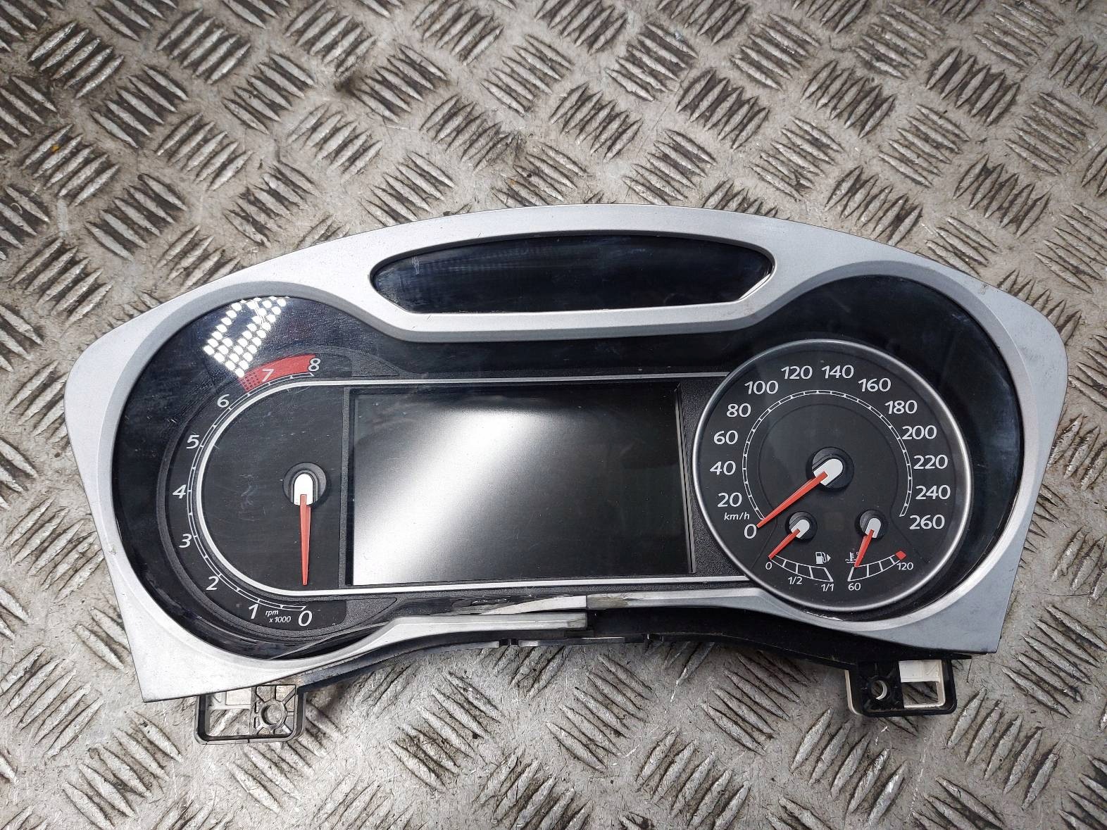 dials dials FORD MONDEO MK4 2.0 16V 8M2T-10849-TA