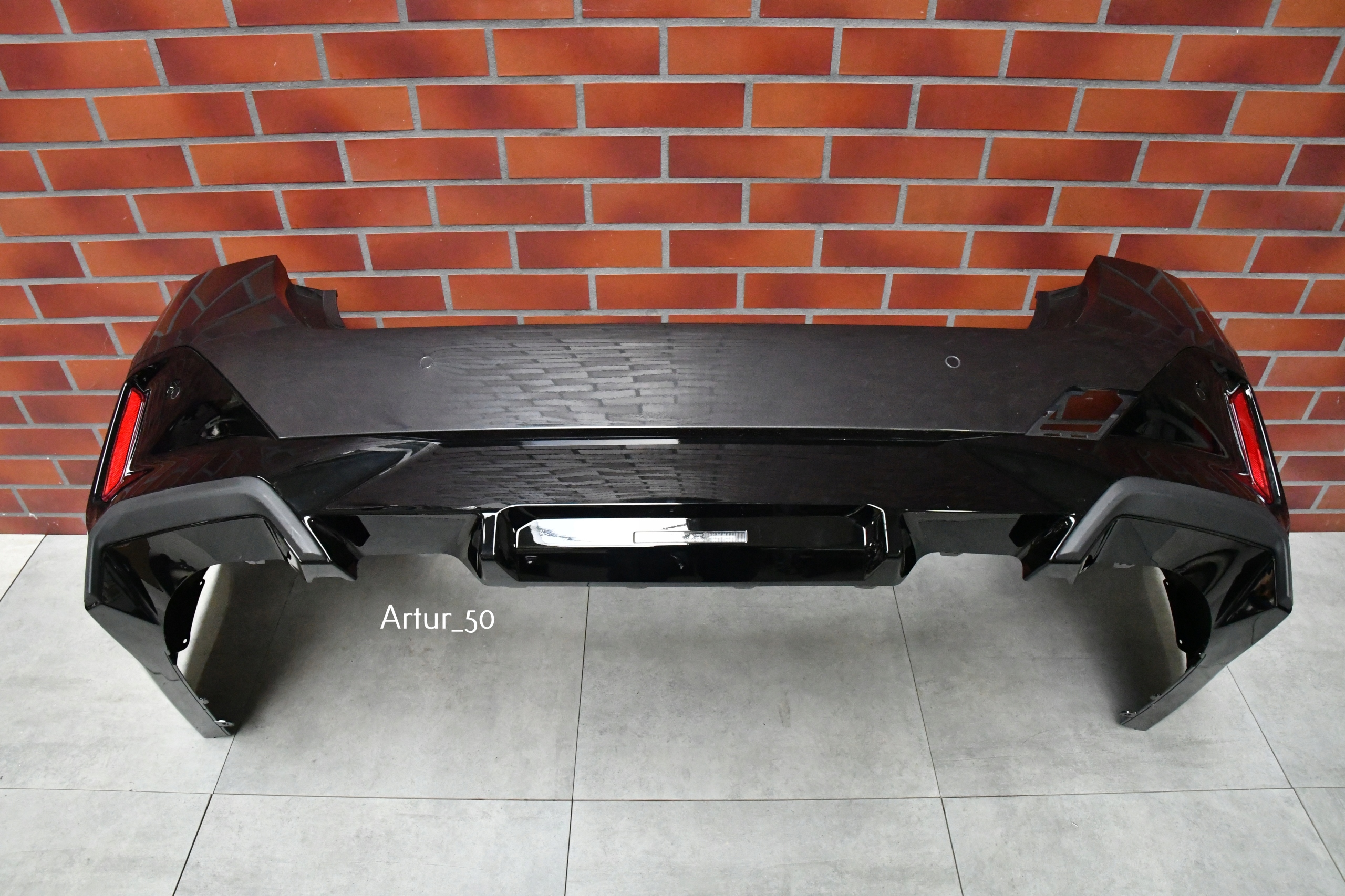 ZDERZAK TYŁ TYLNY BMW 5 G60 M-PAKIET A90 SOPHISTOGRAU