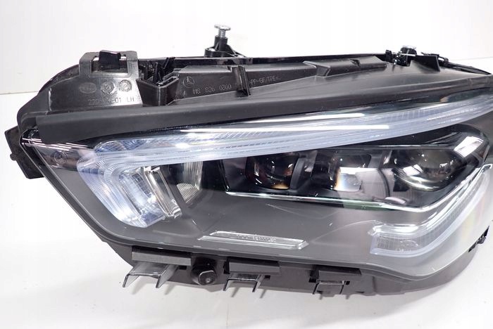 MERCEDES CLA 118 W118 FULL LED MULTIBEAM LED 19- reflektor left light left