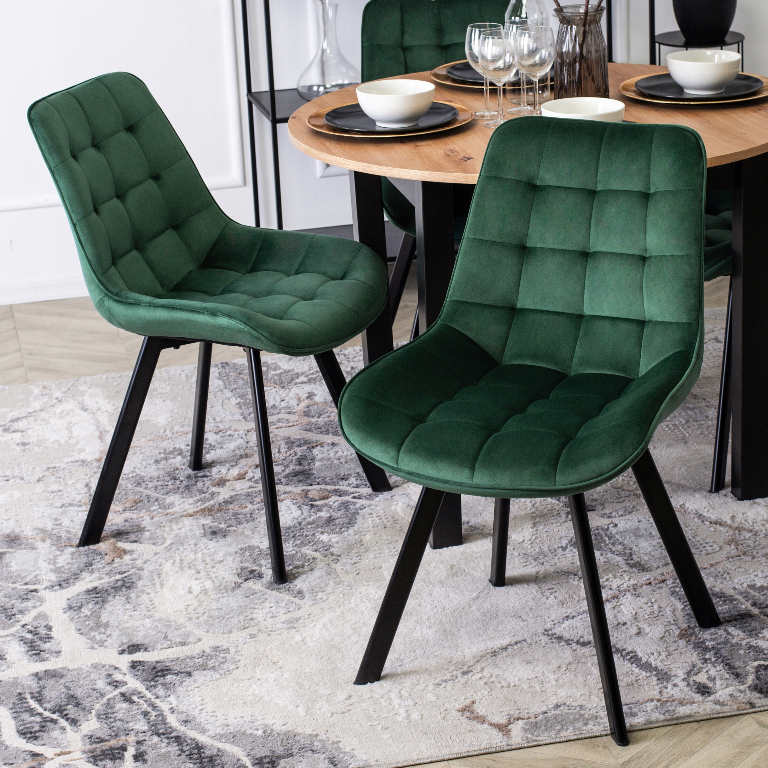 Zestaw Stół Rozkładany Okrągły i 4 Krzesła Welurowe Do Loft Salonu Jadalni Szerokość stołu 102 cm