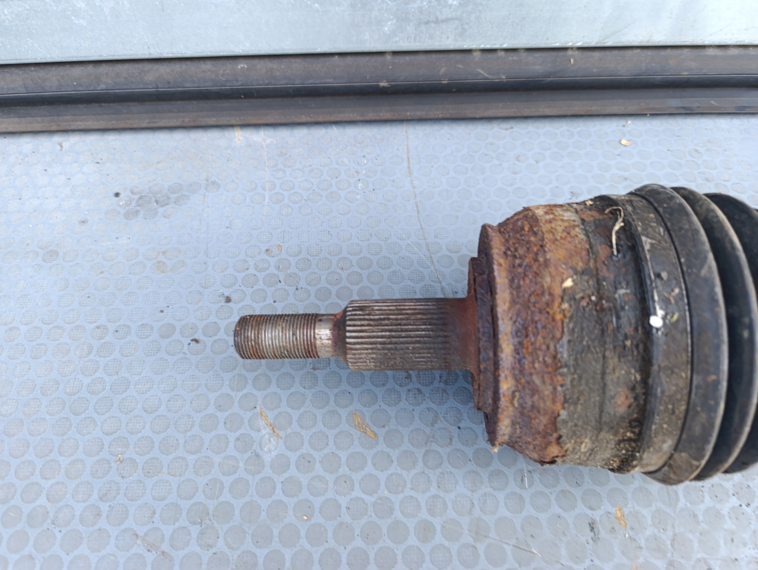 VW T5 2.5 TDI semi-axis long right front AUTOMAT