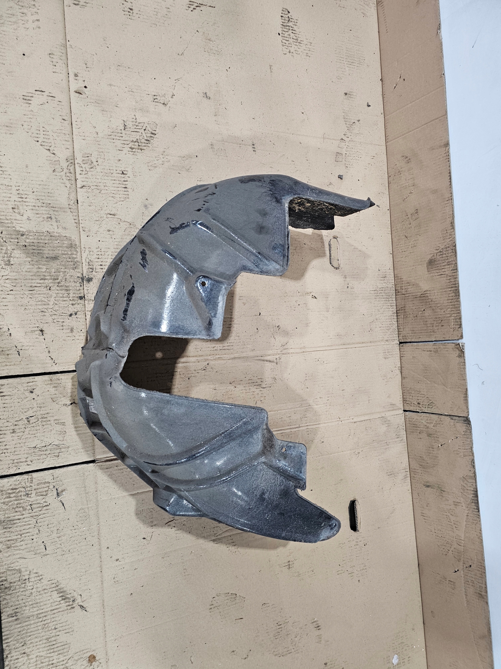 mudguard left rear part AUDI A3 8V 8V5810171B sedan original