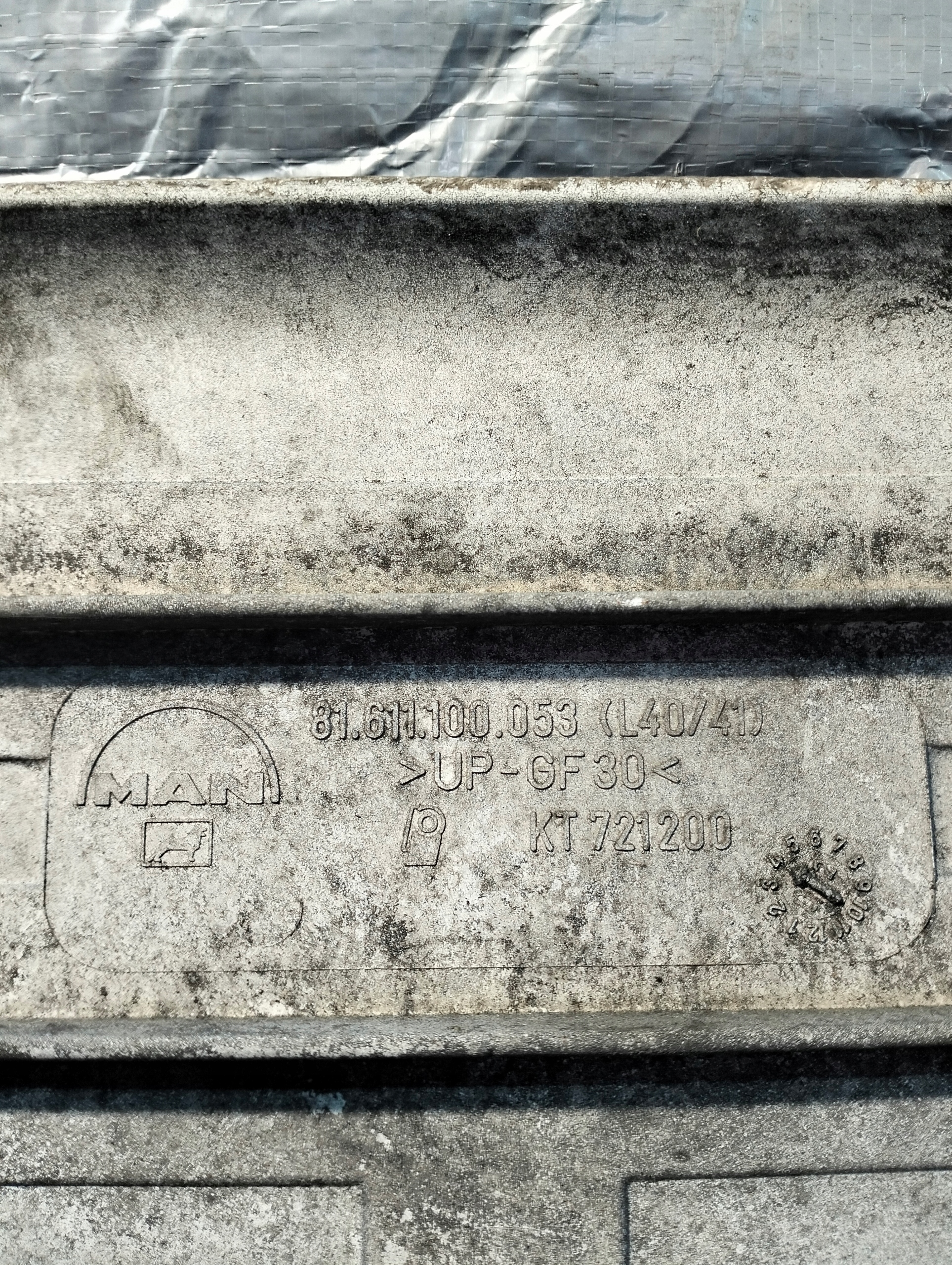 bonnet grill grille MAN TGA 00-07r