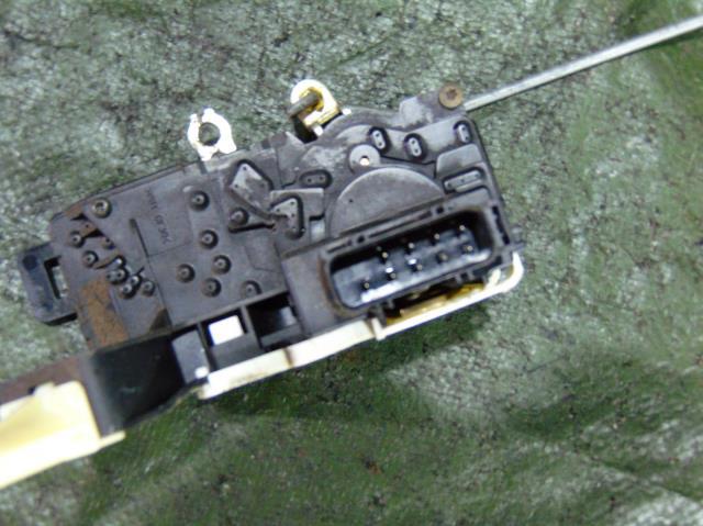 ЗАМОК ПЕРЕДНЕЙ ЛЕВОЙ ДВЕРИ 9 PIN MAZDA TRIBUTE