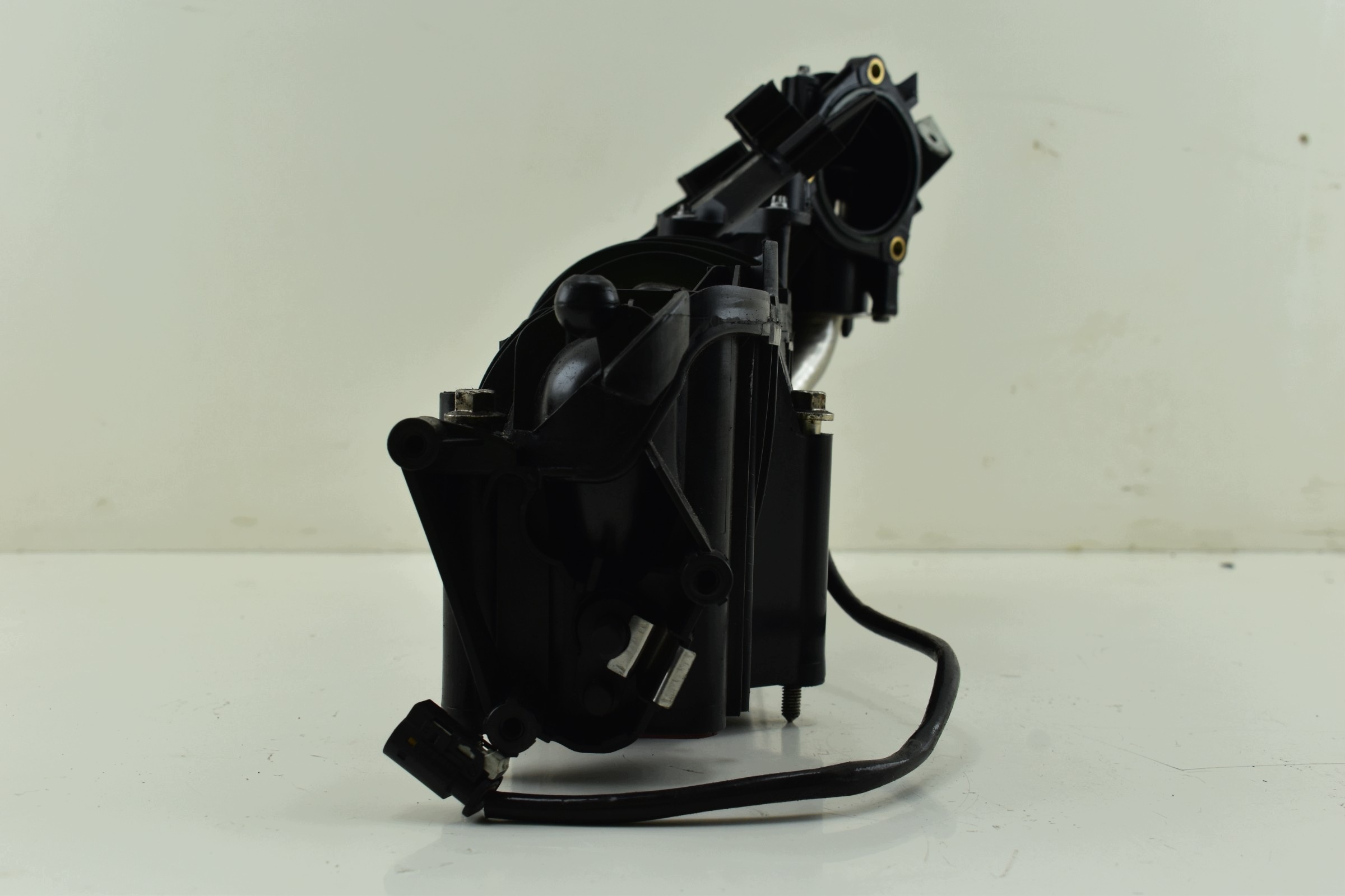sacie potrubie BMW E81 E87 E90 E91 E60 E61 X1 E84 2.0 D N47 N47D20C