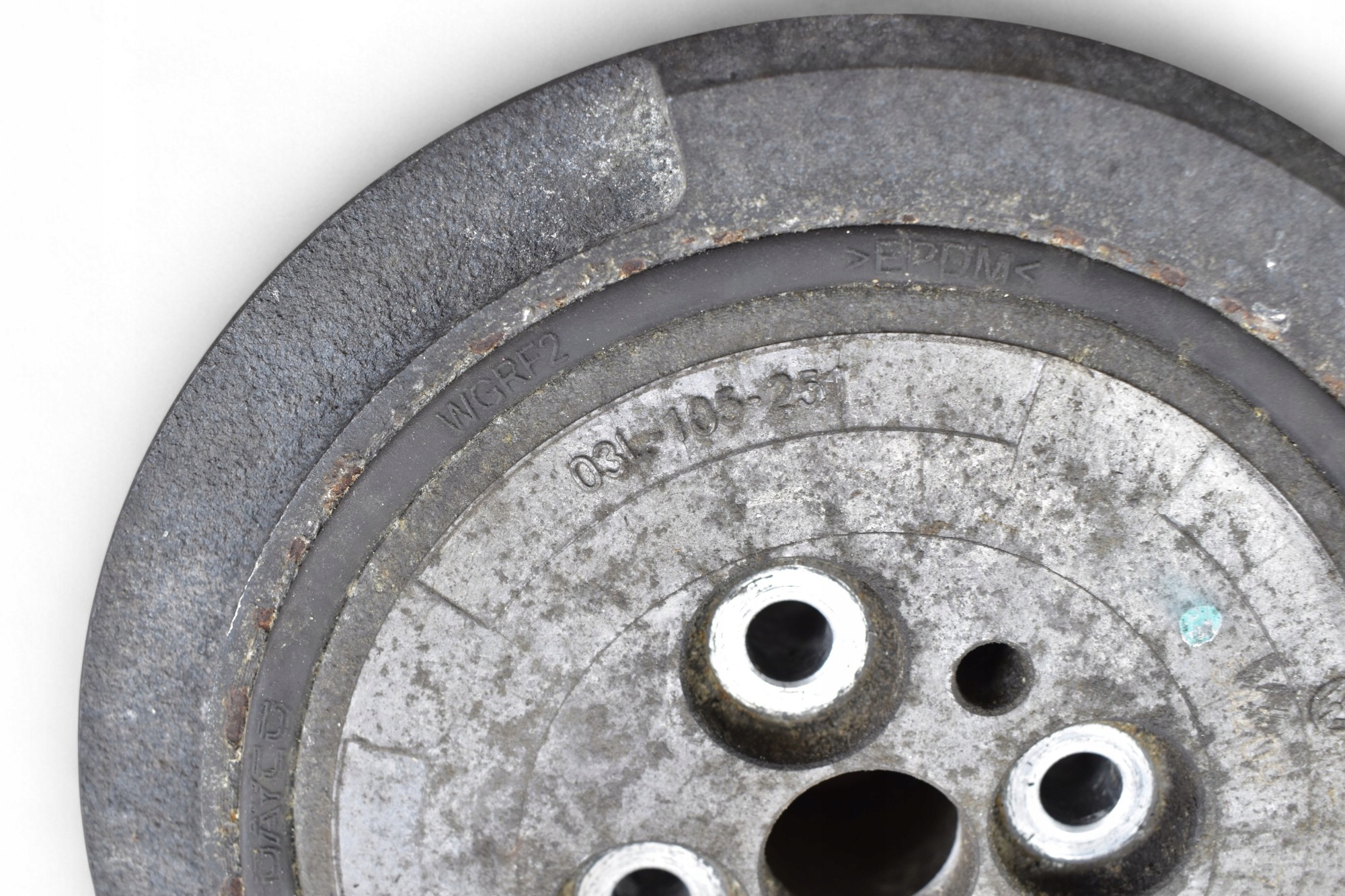 crank pulley AUDI A6 C6 2.0 TDI 03L105251