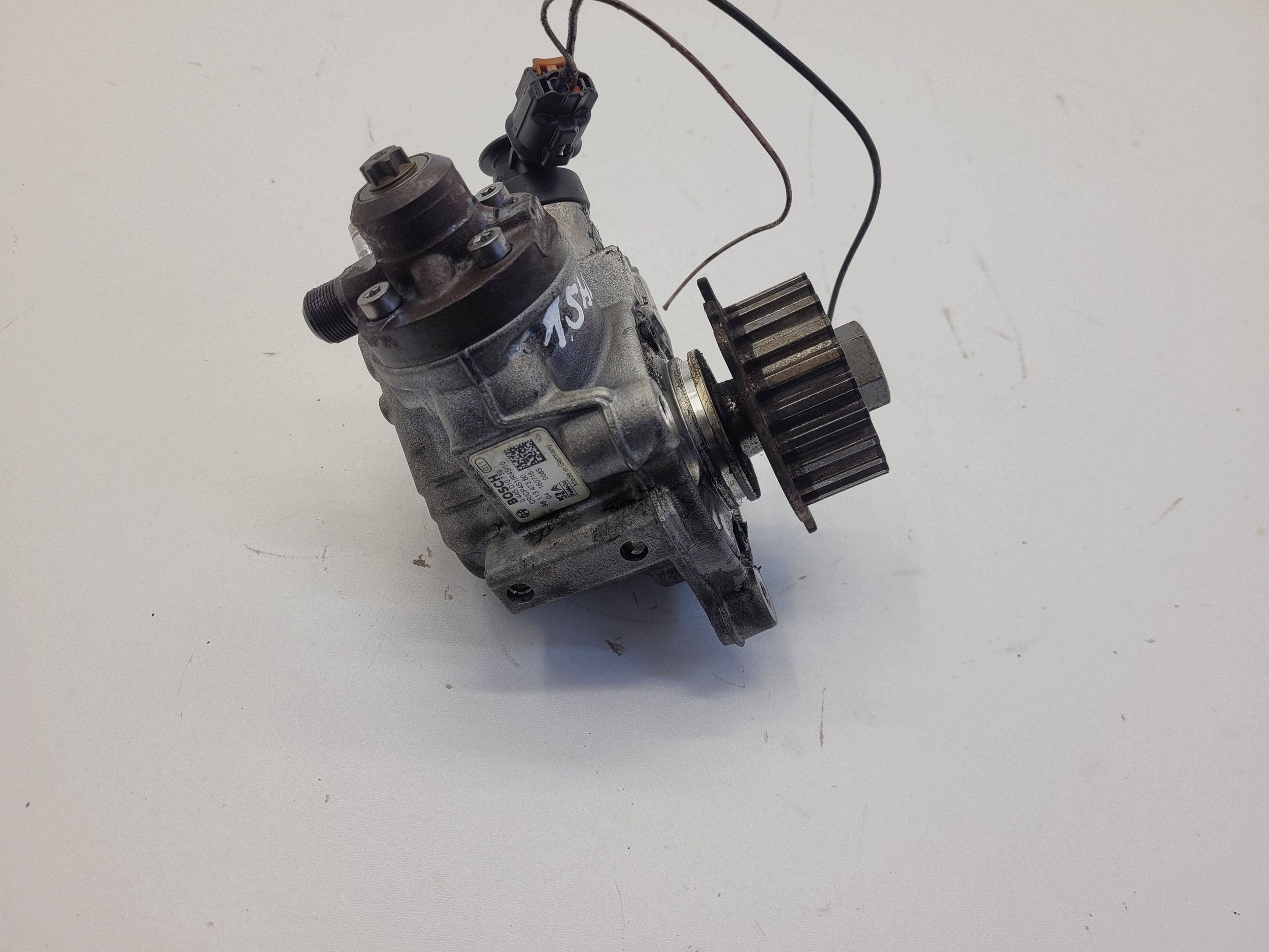 CITROEN PEUGEOT 1.6 E-HDI BLUEHDI feed pump nozzle 0445010739