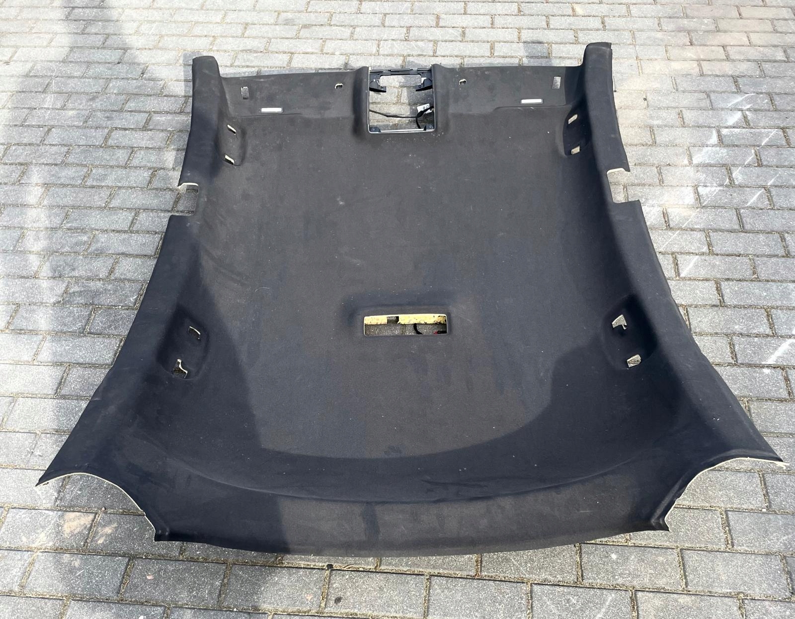 VOLKSWAGEN WV ARTEON podsufitka czarna Producent części Volkswagen OE