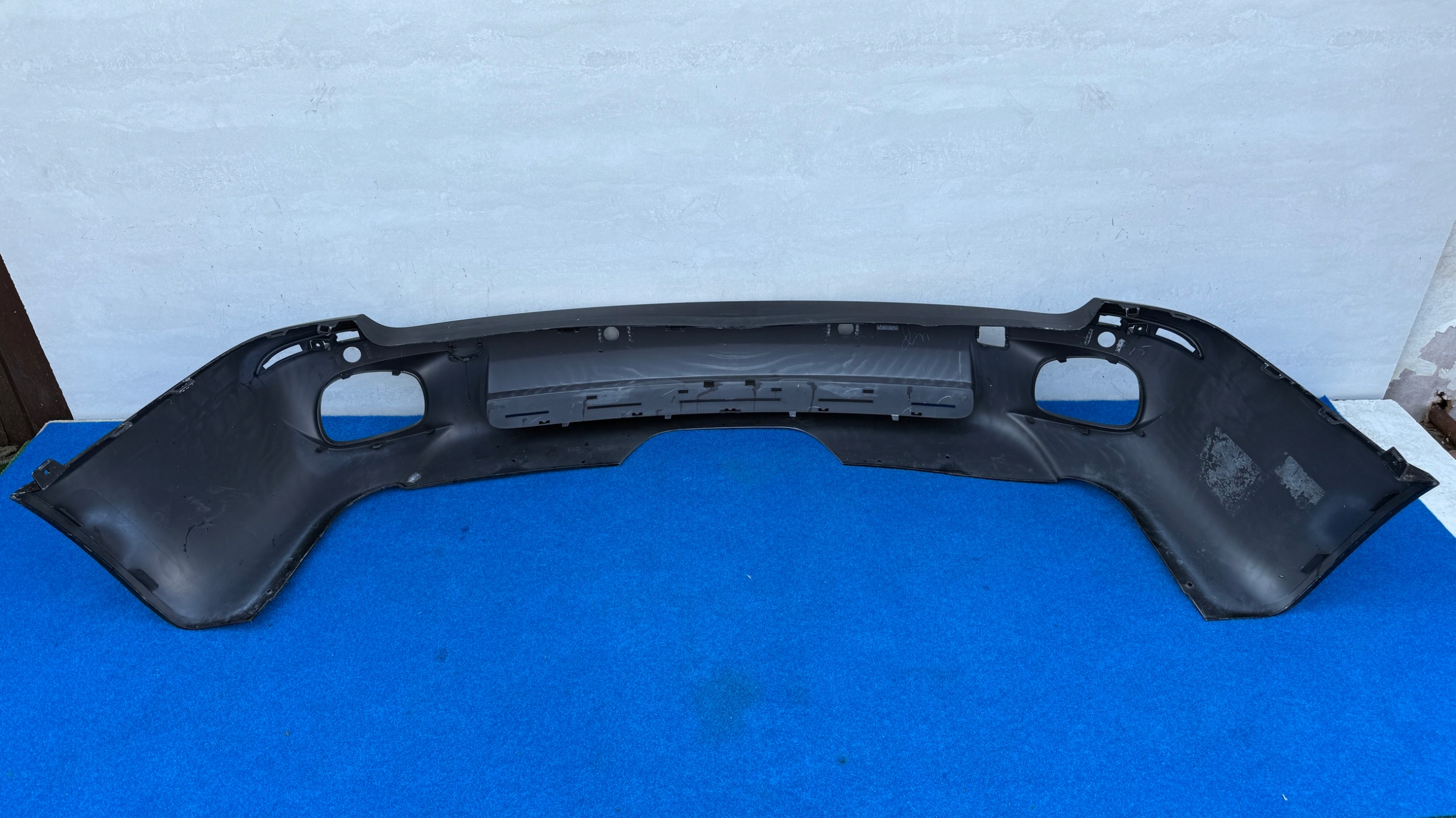 BMW X5 E70 m-packet bumper rear part below sensors 51128038275 MA163
