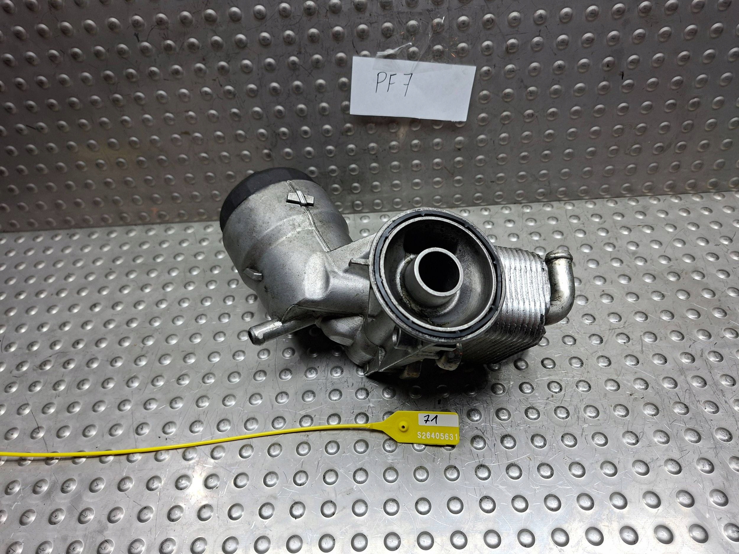 Ölfiltergehäuse HONDA CIVIC VII 01-06 1.7 D 8972270080