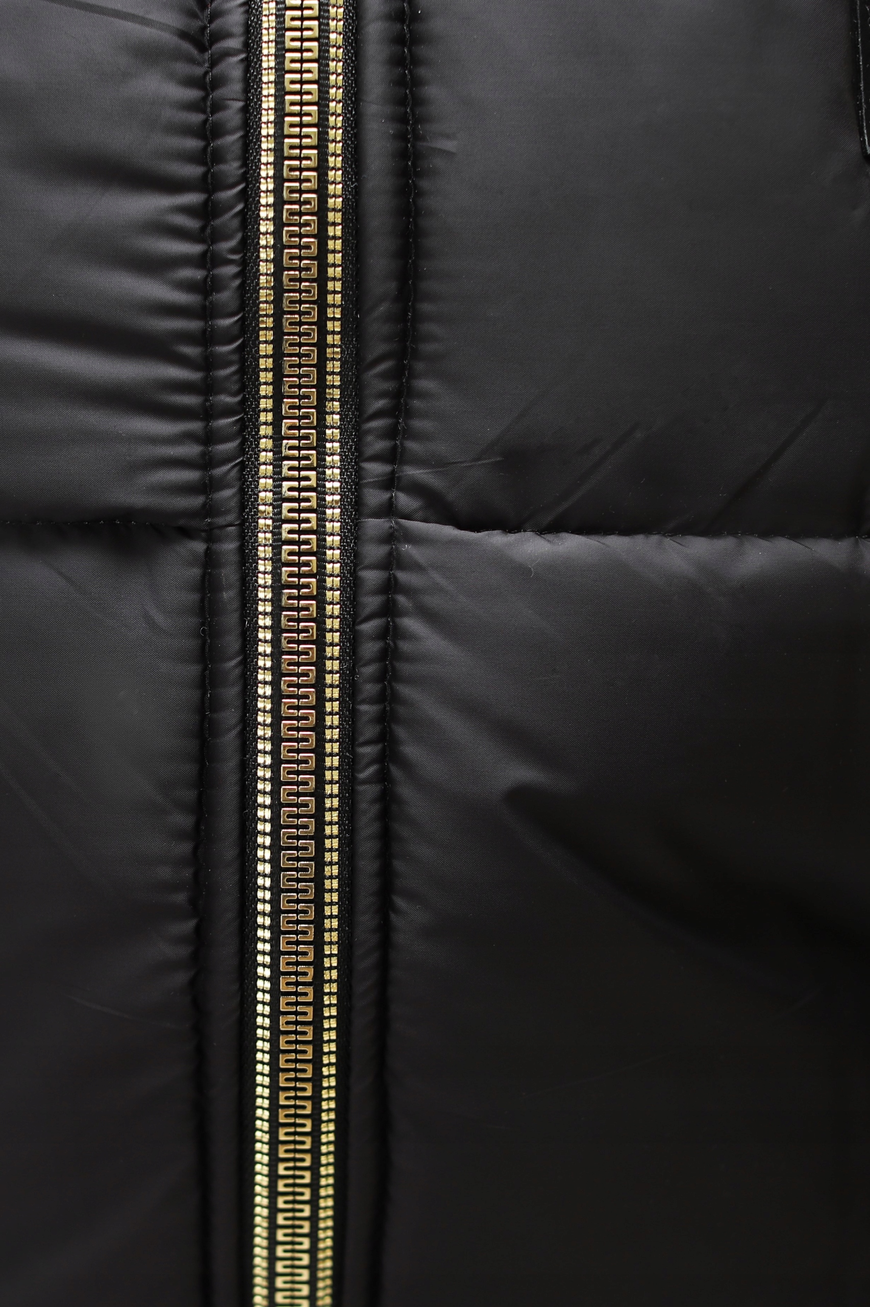 KRÓTKA KURTKA BOMBERKA NASZYWKI ŚCIĄGACZE Rozmiar uniwersalny