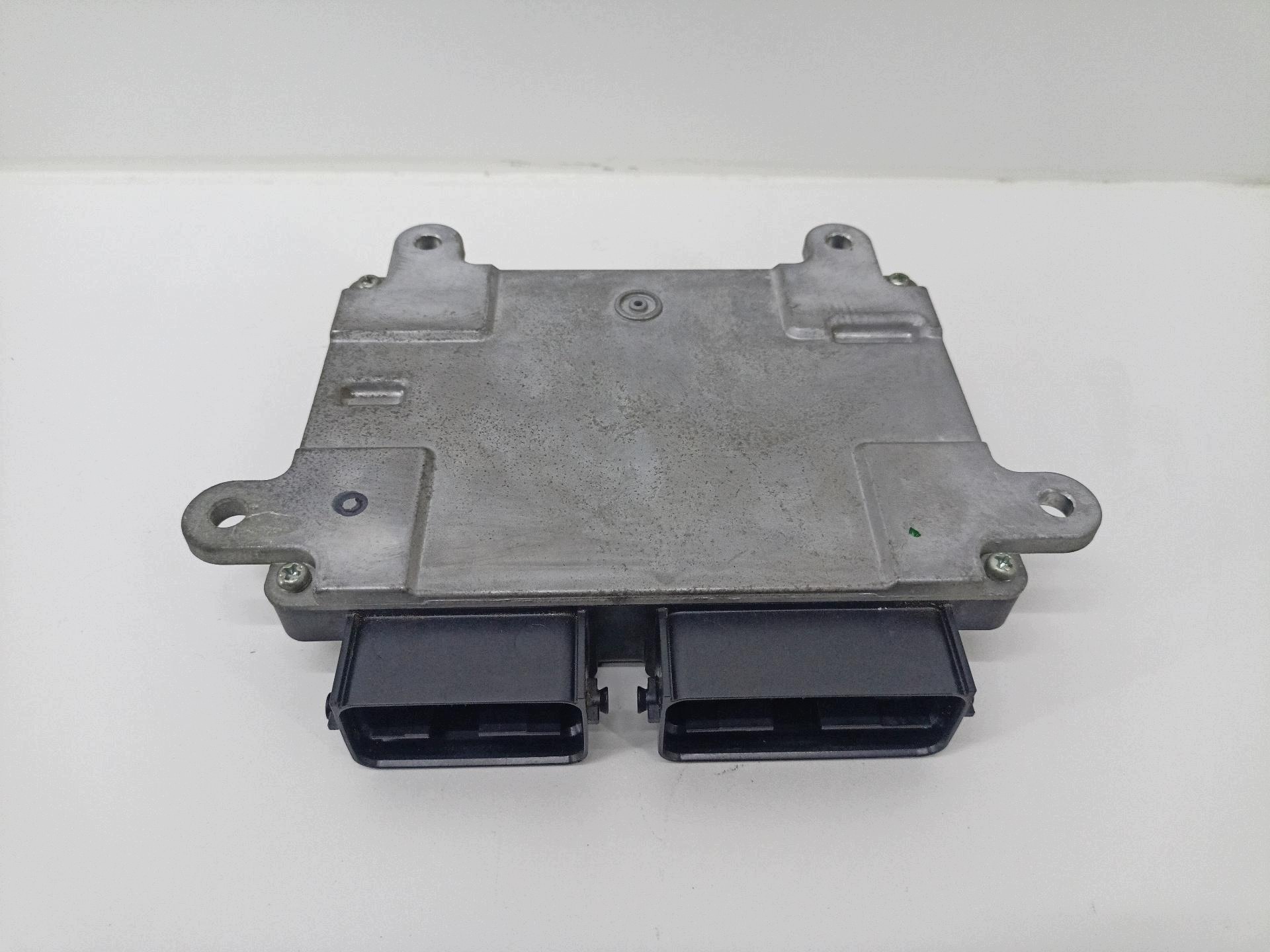 unité de commande électronique uce moteur Mitsubishi Outlander 2 facelift 2010 1860A622