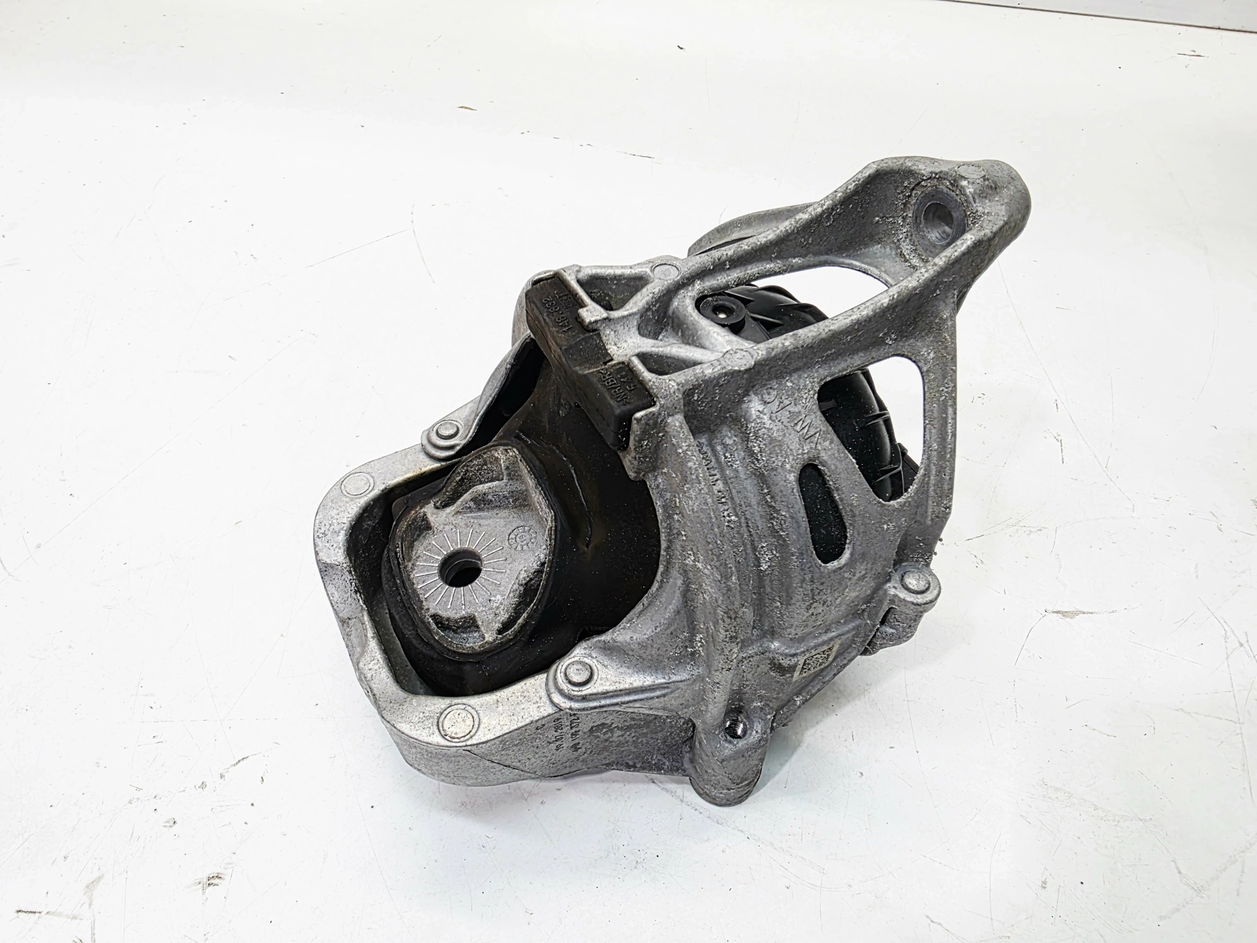 LOZE engine mount right AUDI A4 B9 A5 Q7 4M0199372FO 1/25