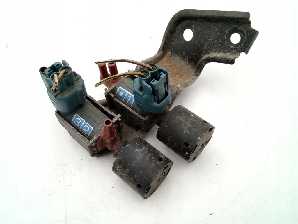 Toyota Rav4 und sensor ventile ventil ventile unterdruck 2.0 16V