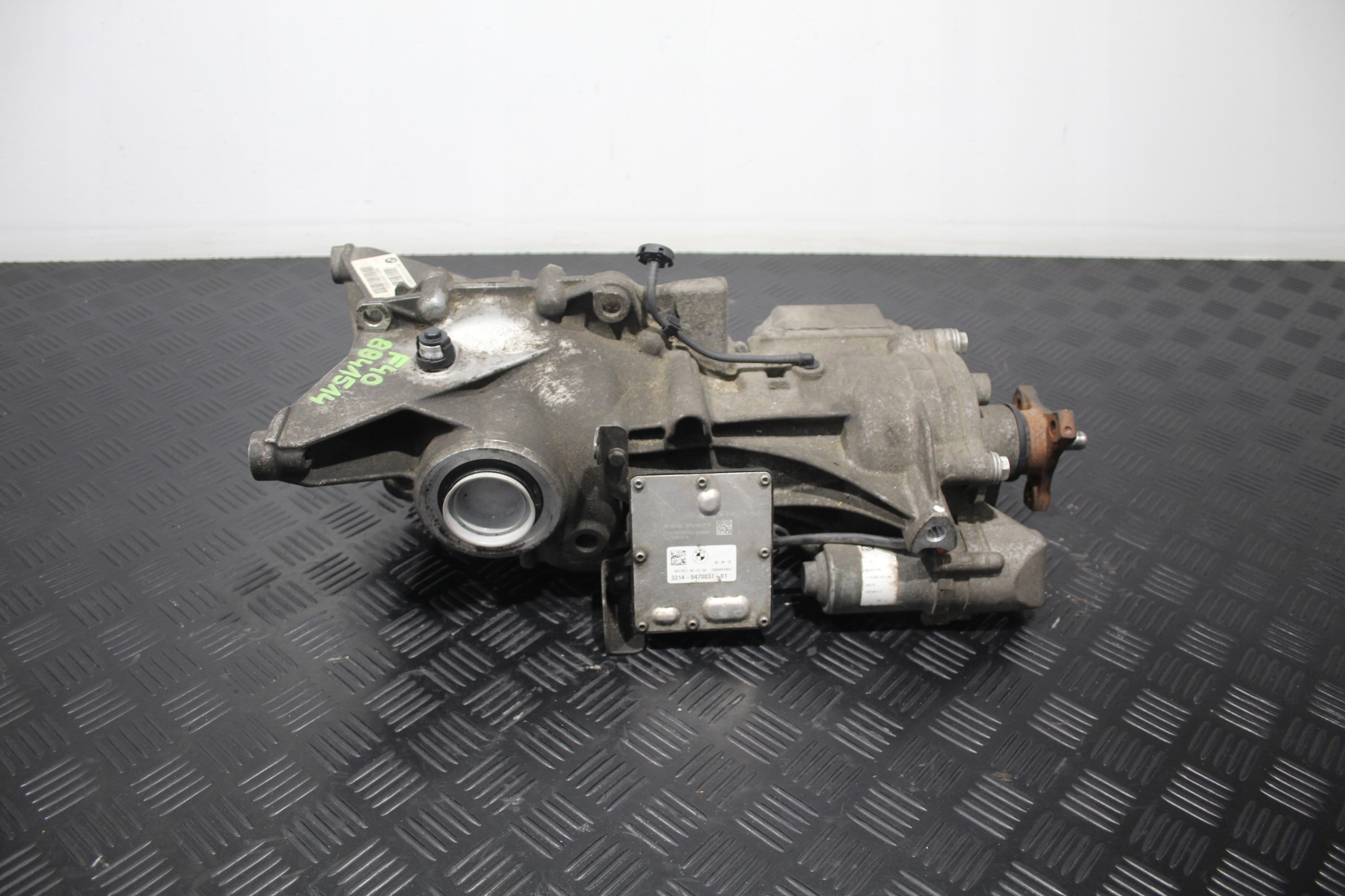 differential diff PRZELOZENIE 1:74 BMW 1 M1 F40 8841514