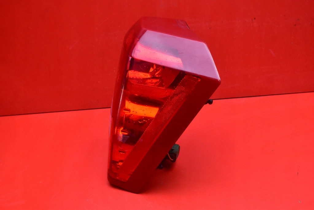 light right rear part rear 320078B DODGE CALIBER 06-12