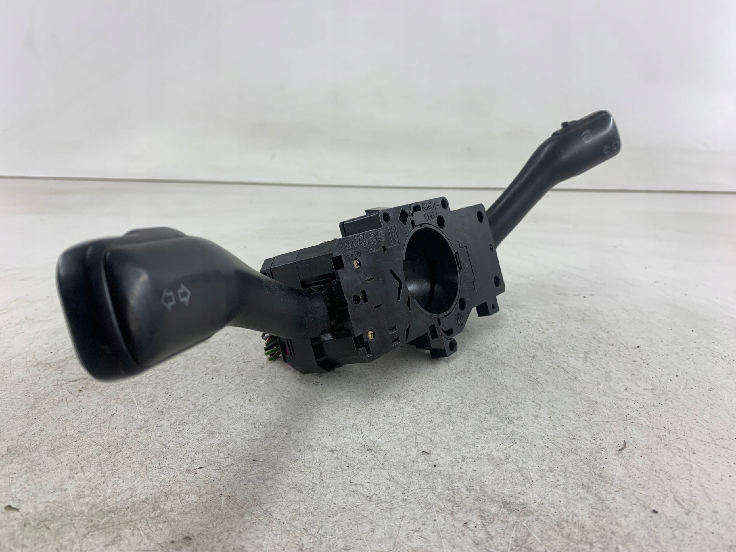 AUDI A3 8L VW GOLF IV Commodo essuie glace 8L0953513