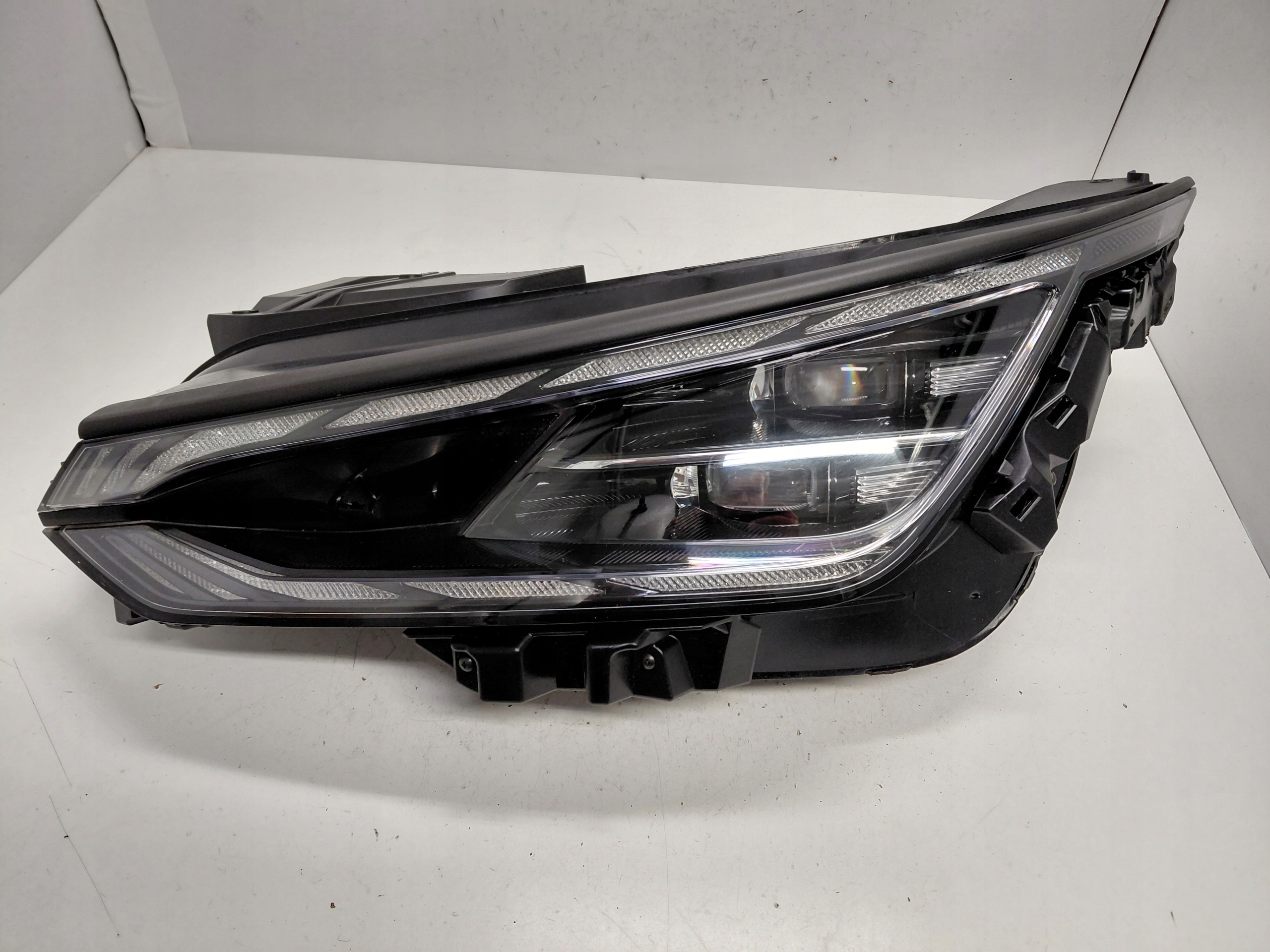 kia EV6 full led фара левая