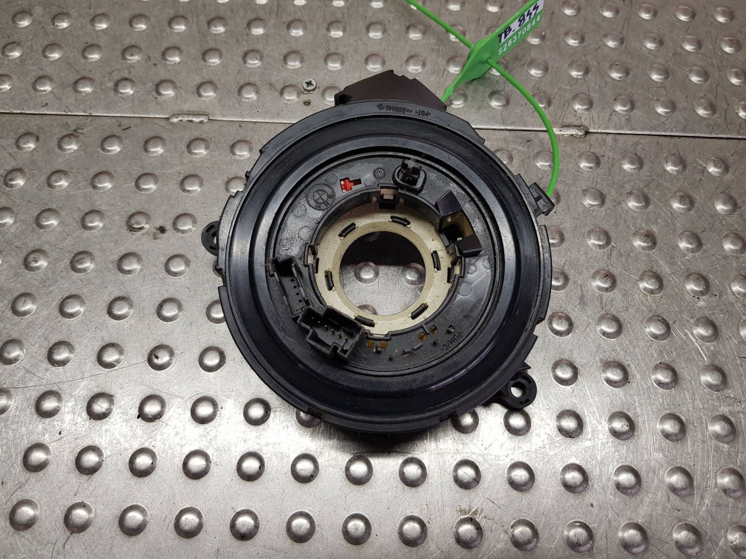 ring airbag 6967325 BMW E87