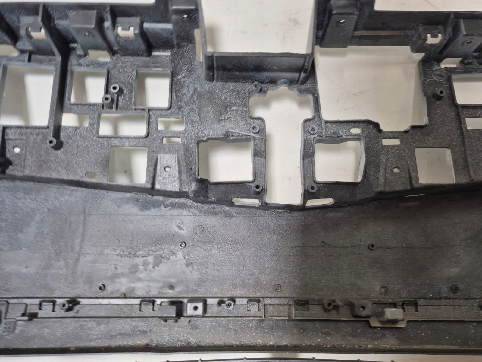 HYUNDAI IONIQ 5 21-24 bumper front front PDC