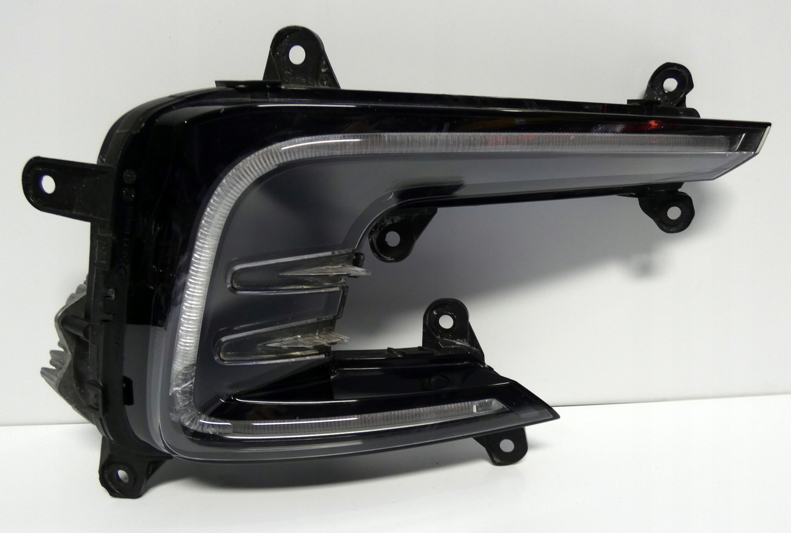 3g0941055a - VW PASSAT B8 3G0 LED галогенные DRL левый