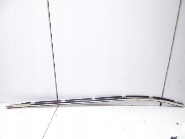 ELANTRA VI LISTWA ZGARNIAJĄCA TYŁ PRAWA NIKIEL CHROM