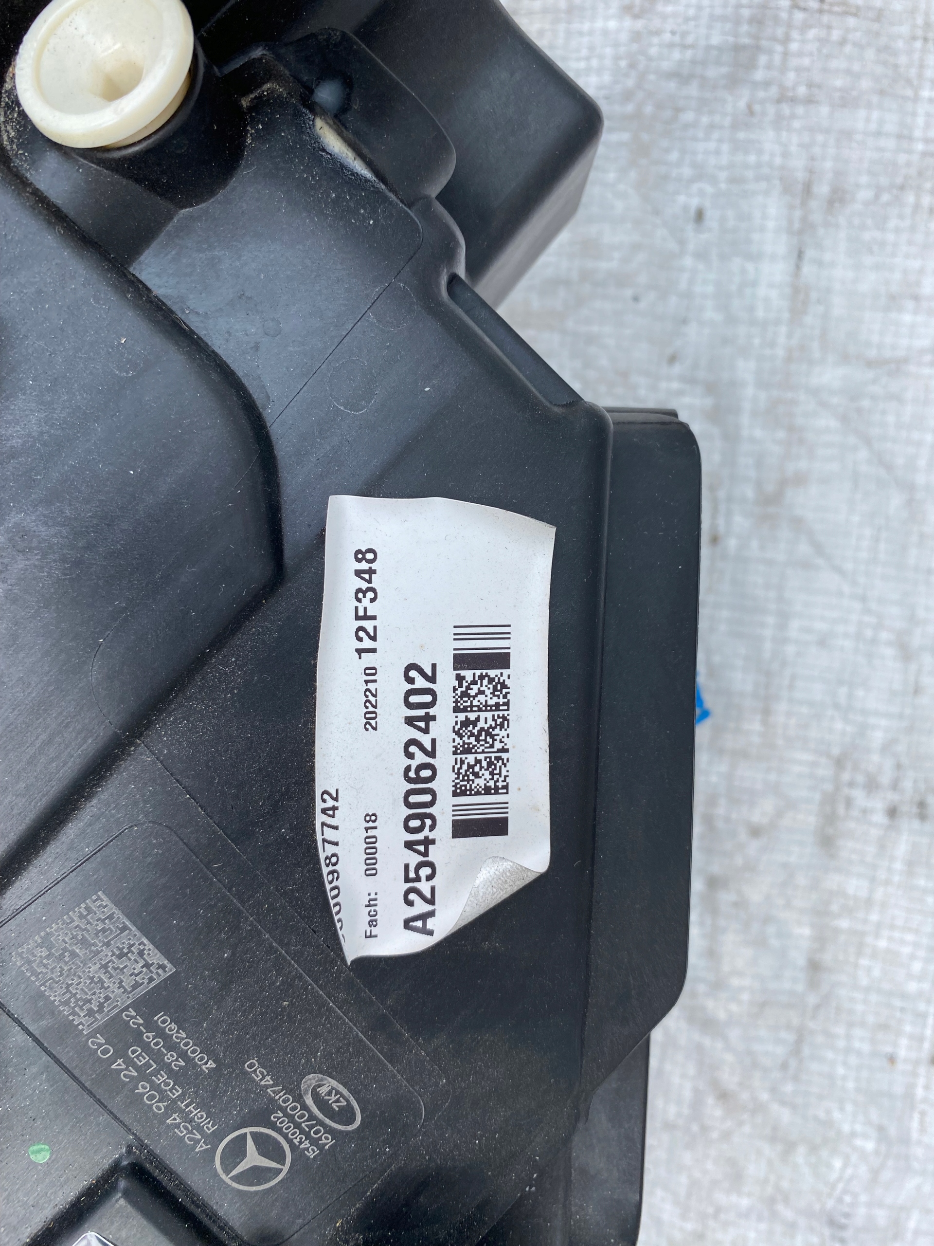 MERCEDES GLC 254 LAMPA PRZEDNIA DIGITAL LIGHT Typ samochodu Samochody osobowe
