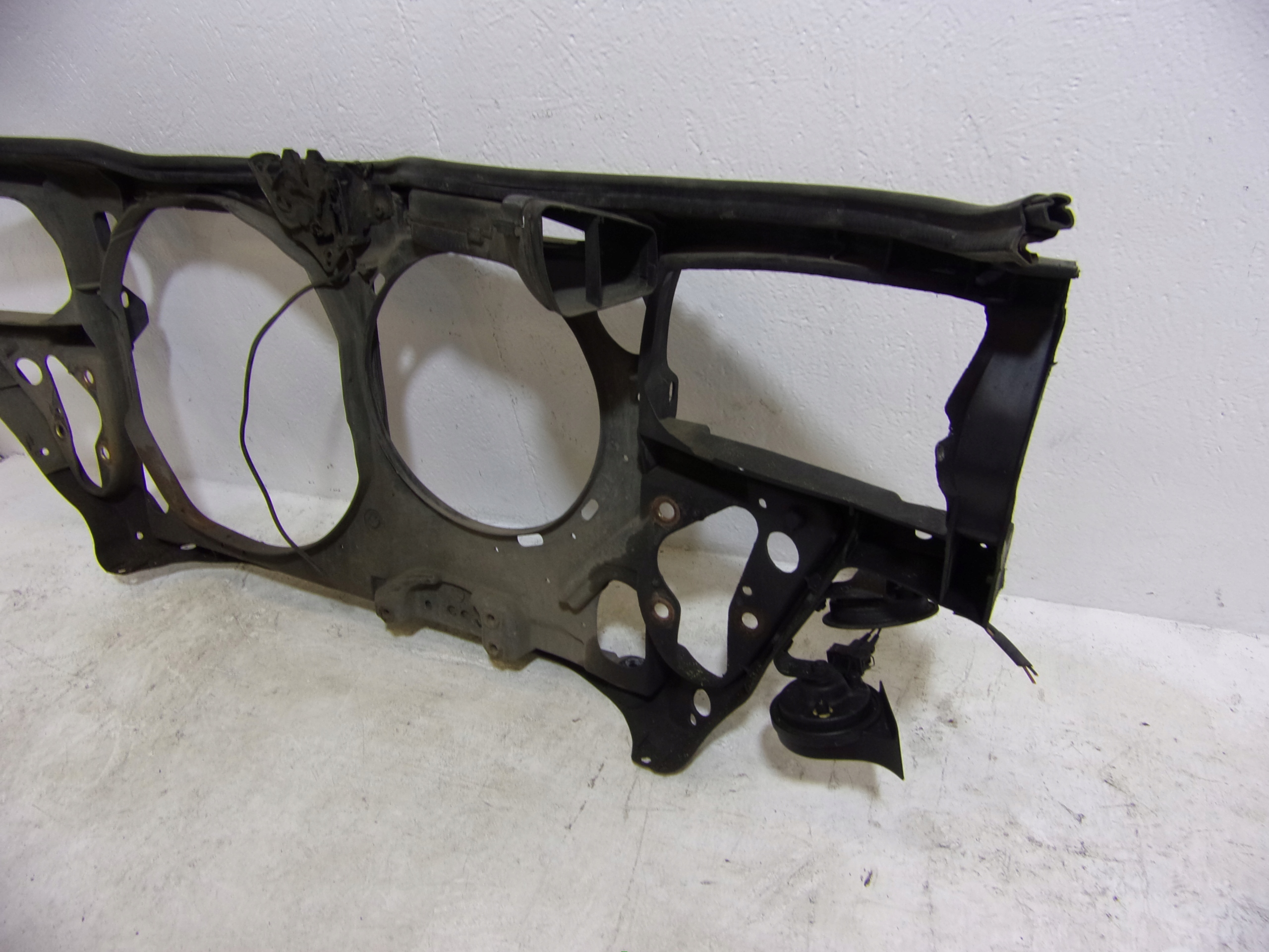 support panel for radiators VOLKSWAGEN PASSAT B5