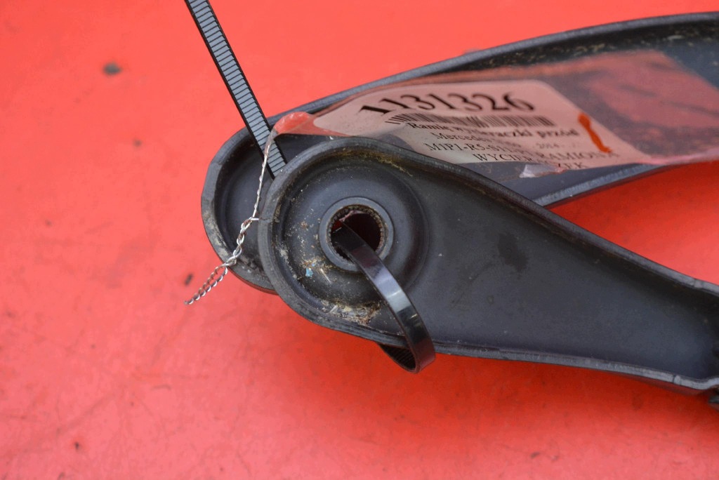 wiper arm front EU A447820000 MERCEDES VITO W447 14