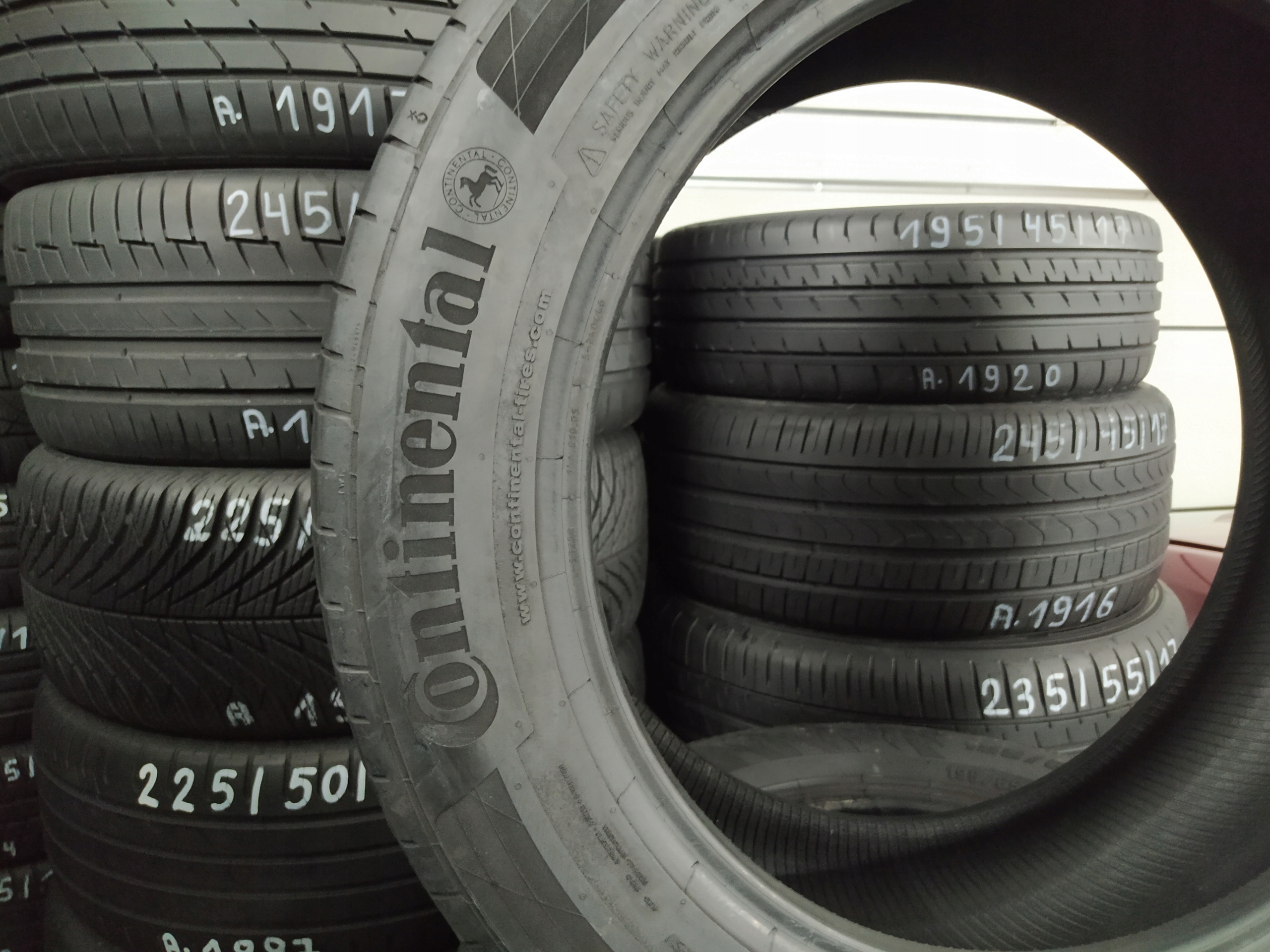 OPONA 235/55/19 CONTINENTAL CONTI SPORT CONTACT 5 Liczba opon w ofercie 1 szt.