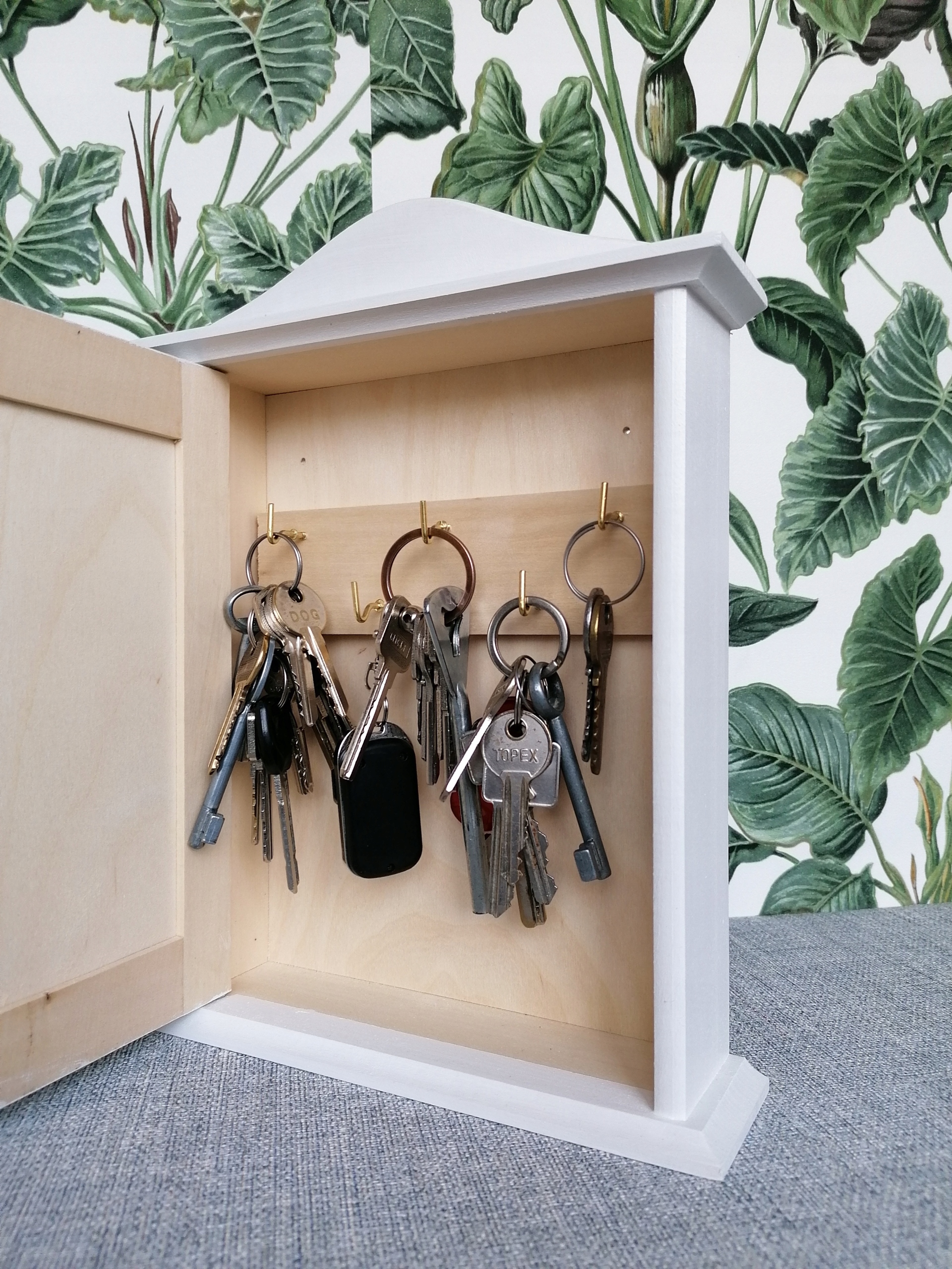 Skrzynka na klucze 100% DREWNO Głębokość mebla 6 cm