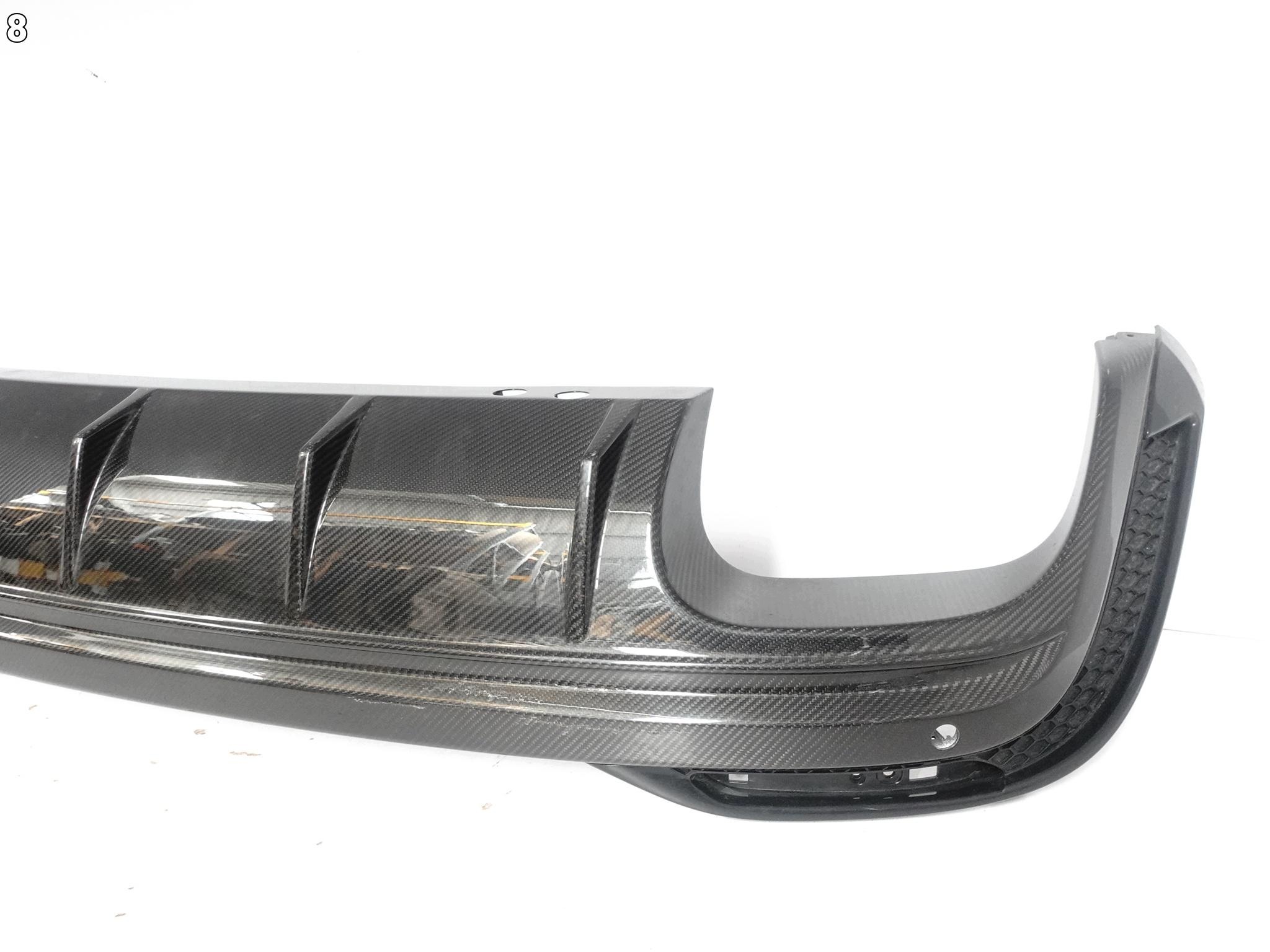 MASERATI GRECALE TROFEO M182 22- SPOILER diffuser CARBON W bumper rear part original