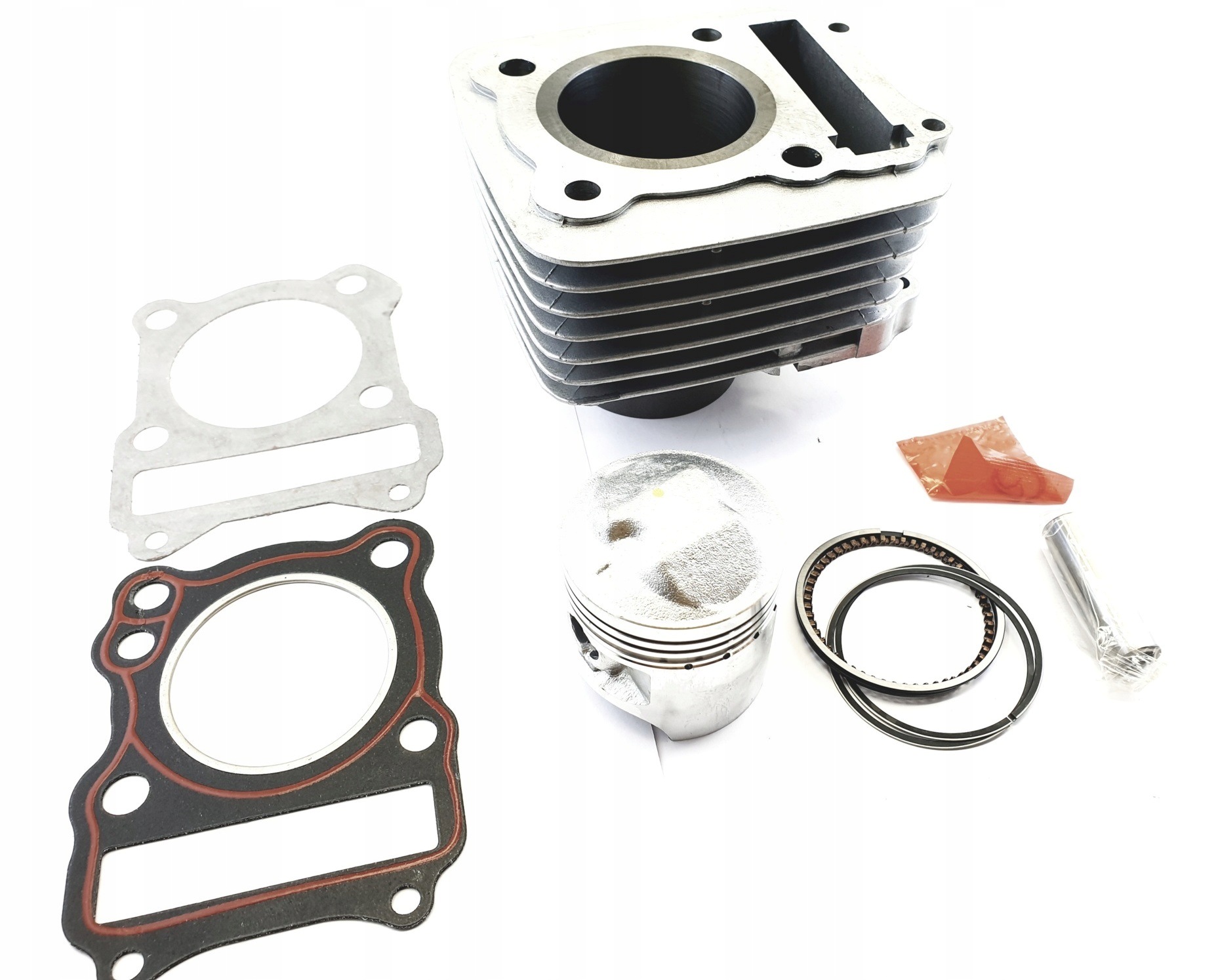 Cylinder tłok uszczelki Suzuki GN125 57mm